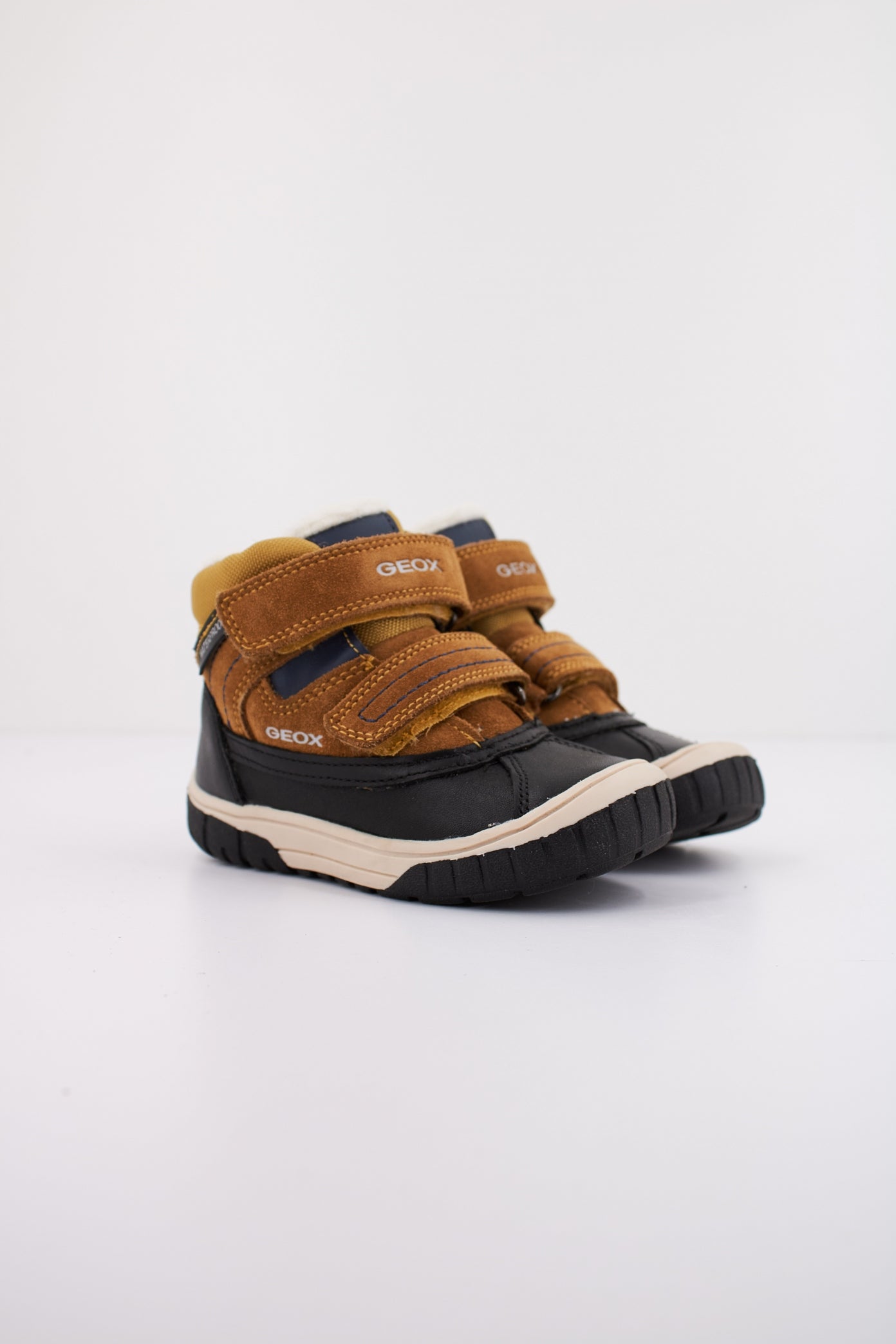 GEOX B OMAR BOY WPF en color MARRON (2)