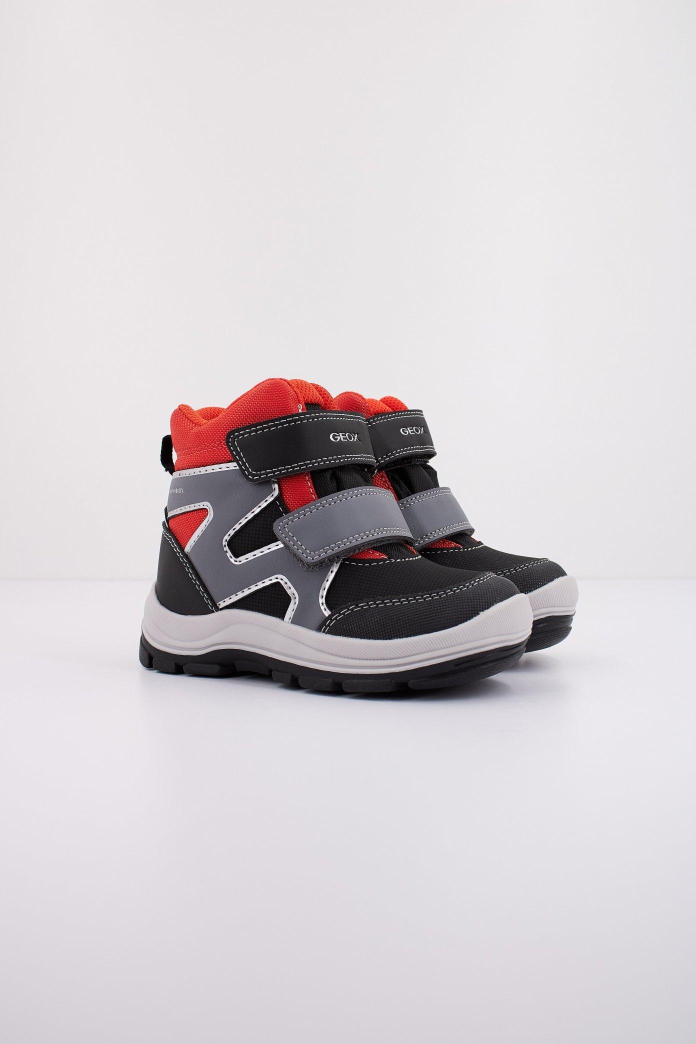 GEOX B FLANFIL BOY B ABX en color GRIS (2)