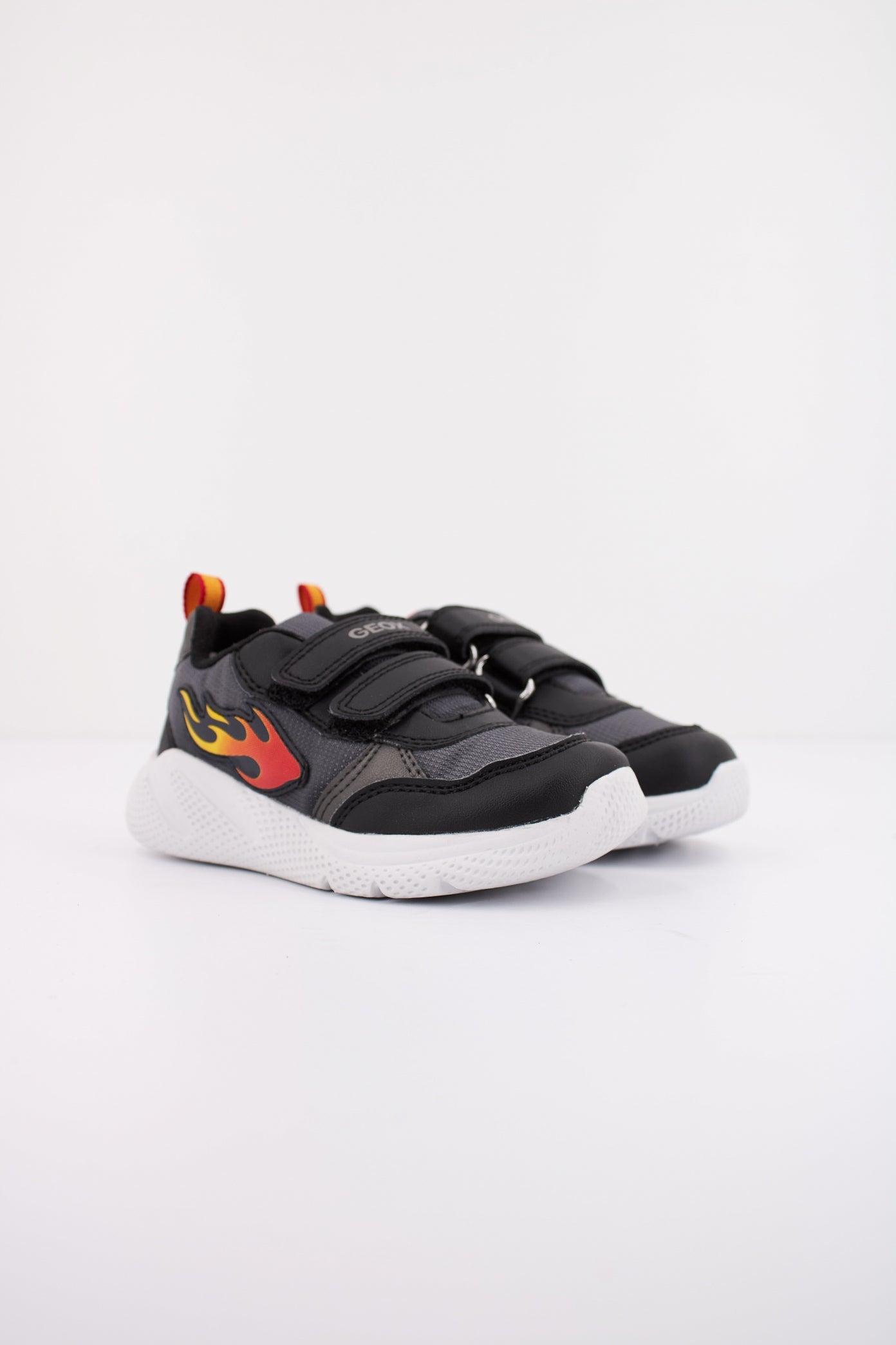 GEOX B SPRINTYE BOY en color GRIS (2)