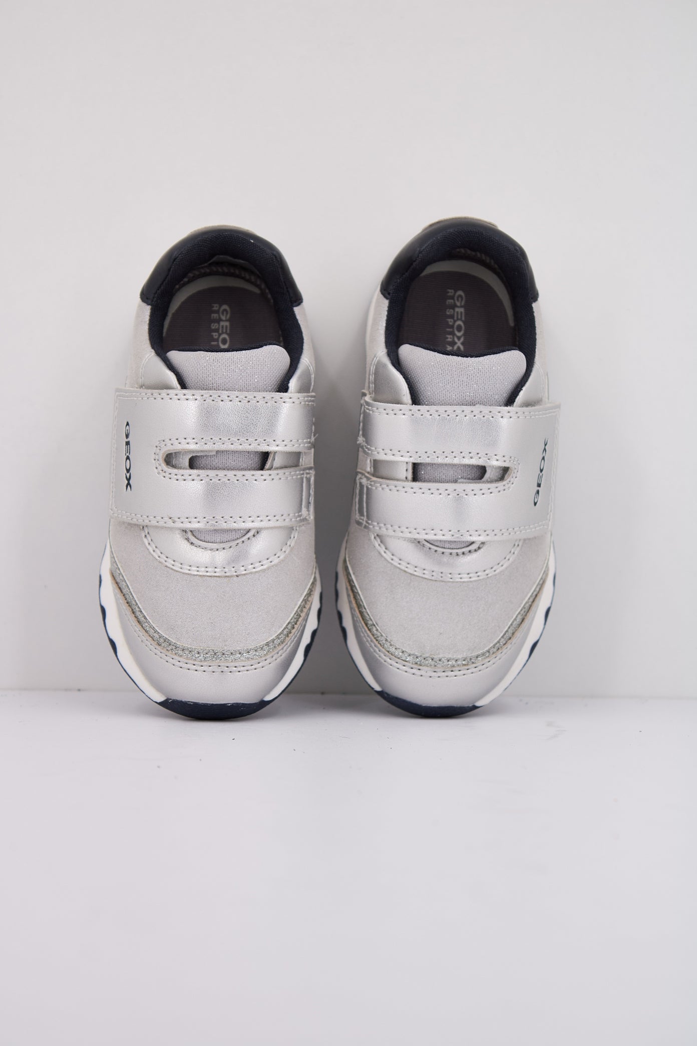 GEOX B PYRIP GIRL en color PLATA (3)