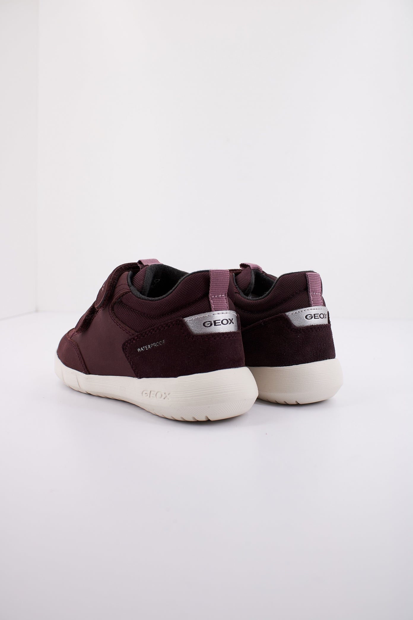 GEOX B HYROO WPF en color VIOLETA (4)
