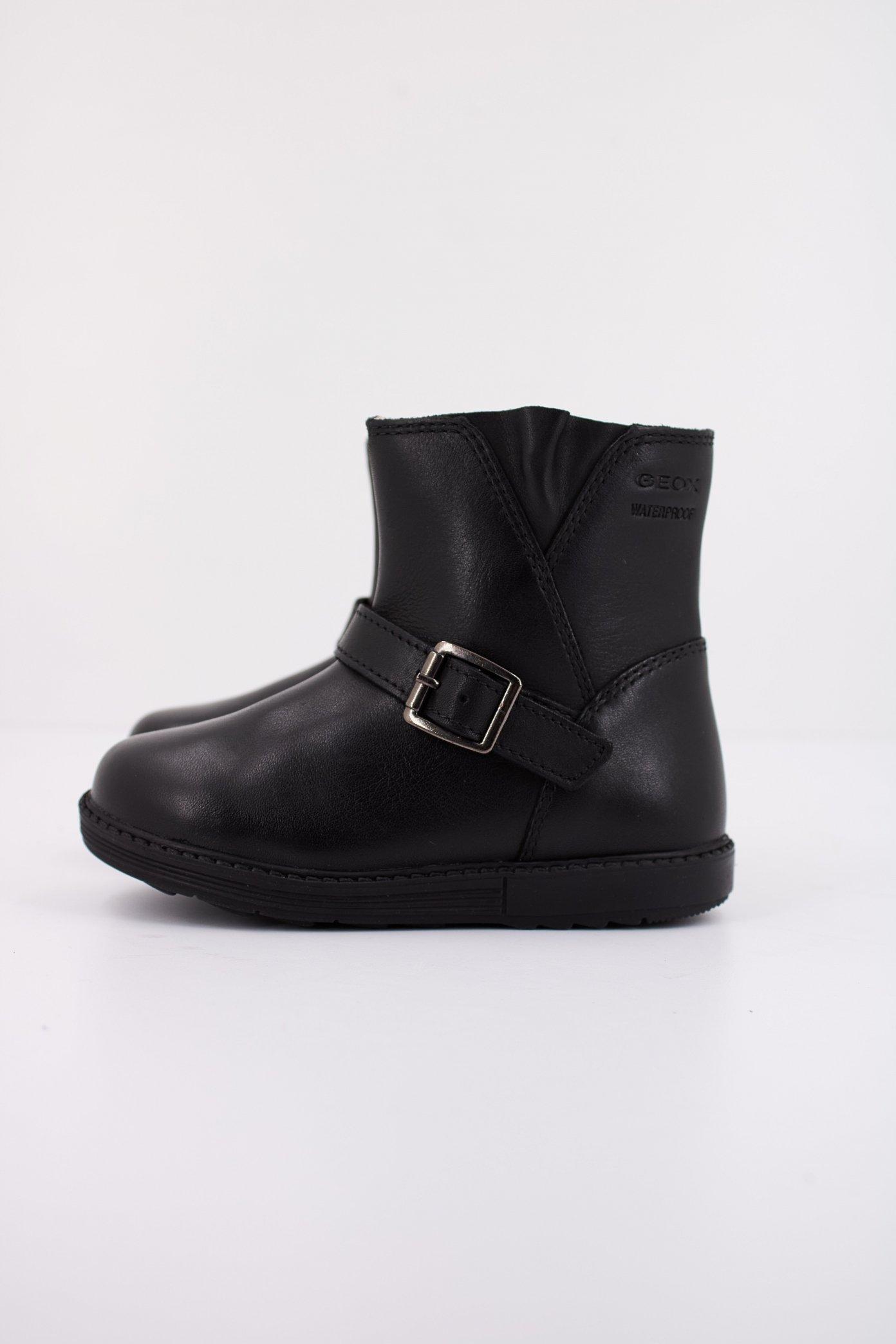 GEOX B HYNDE GIRL WPF en color NEGRO (1)