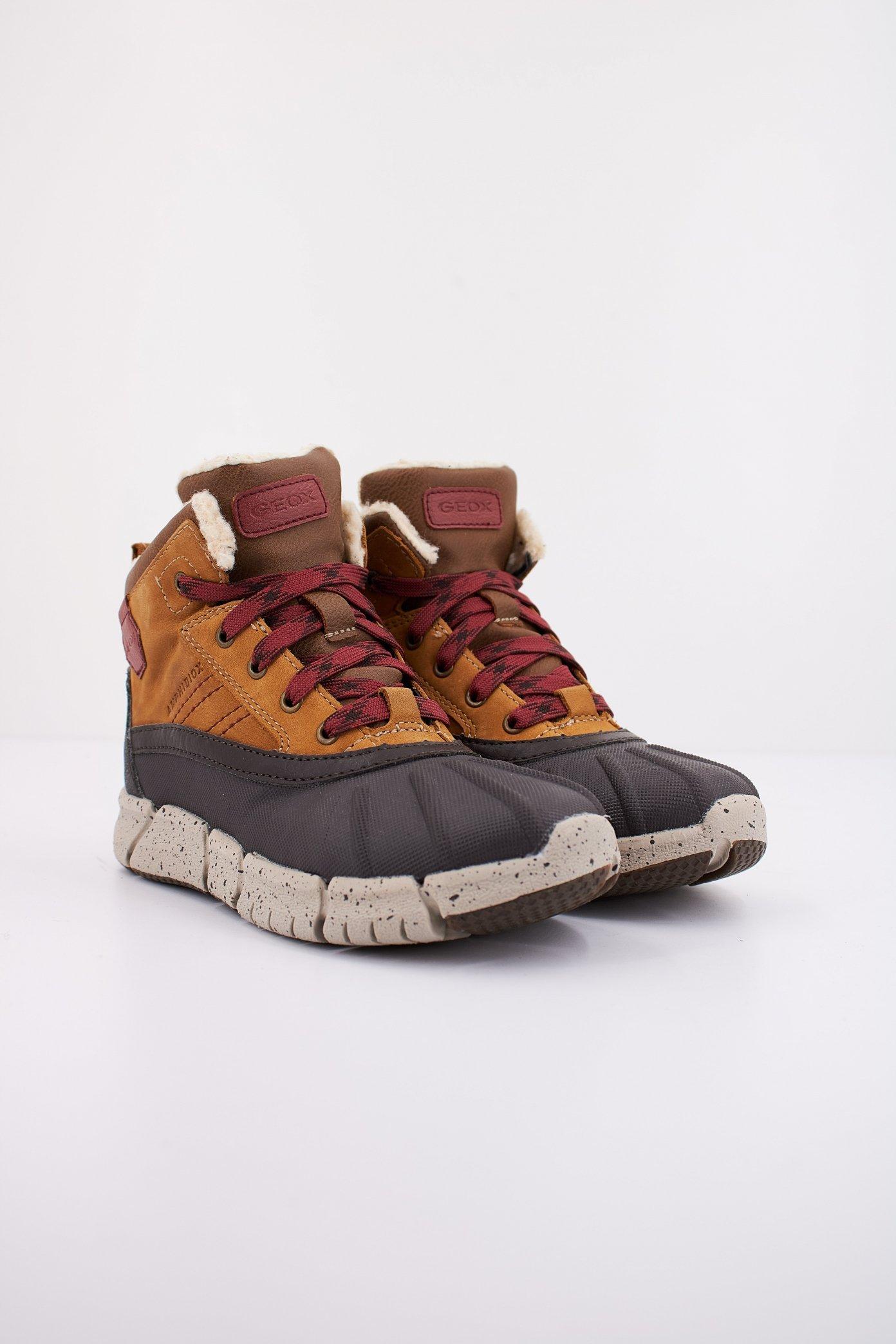 GEOX J FLEXYPER BOY B ABX en color MARRON (2)