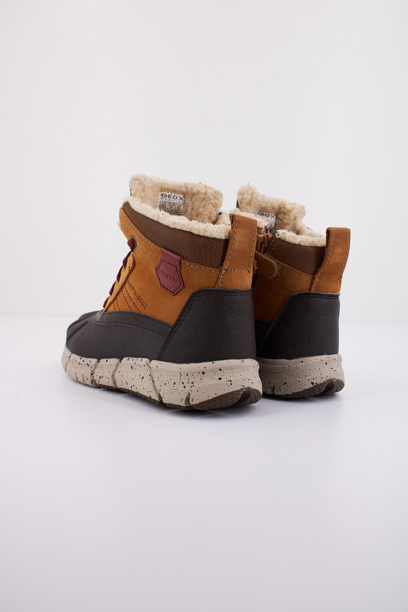 GEOX J FLEXYPER BOY B ABX en color MARRON (4)