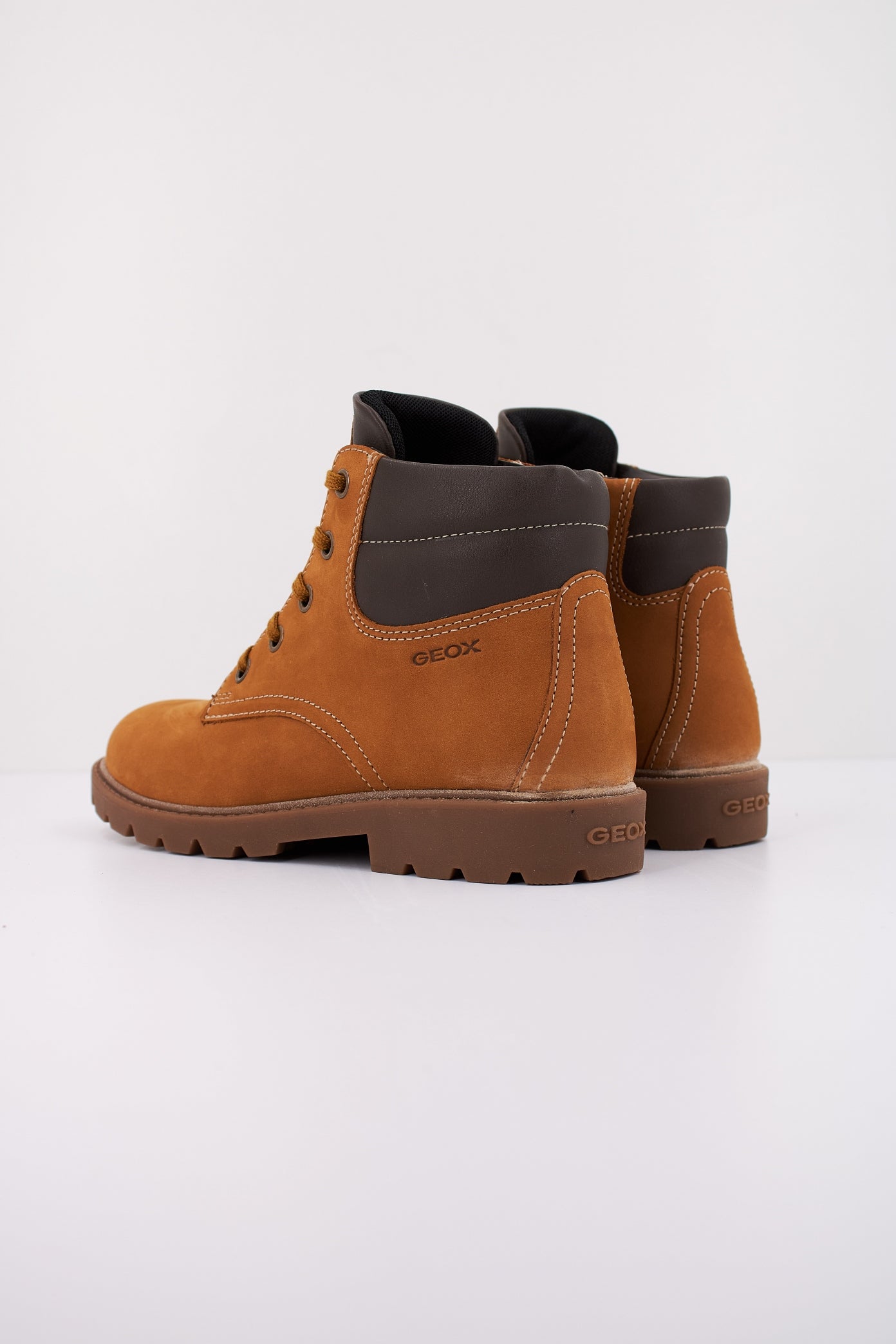 GEOX J SHAYLAX en color MARRON (4)