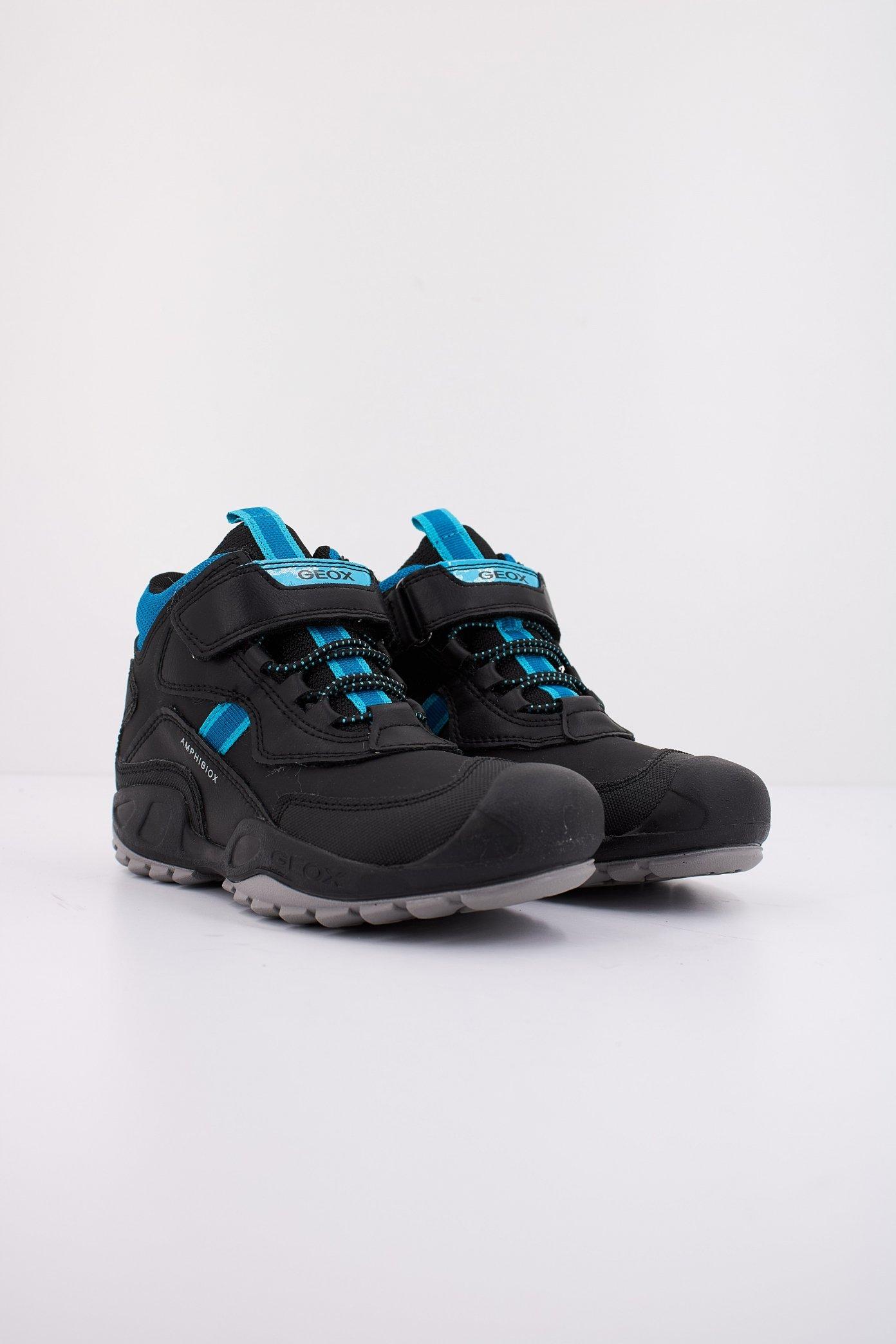 GEOX J NEW SAVAGE BOY B A en color NEGRO (2)
