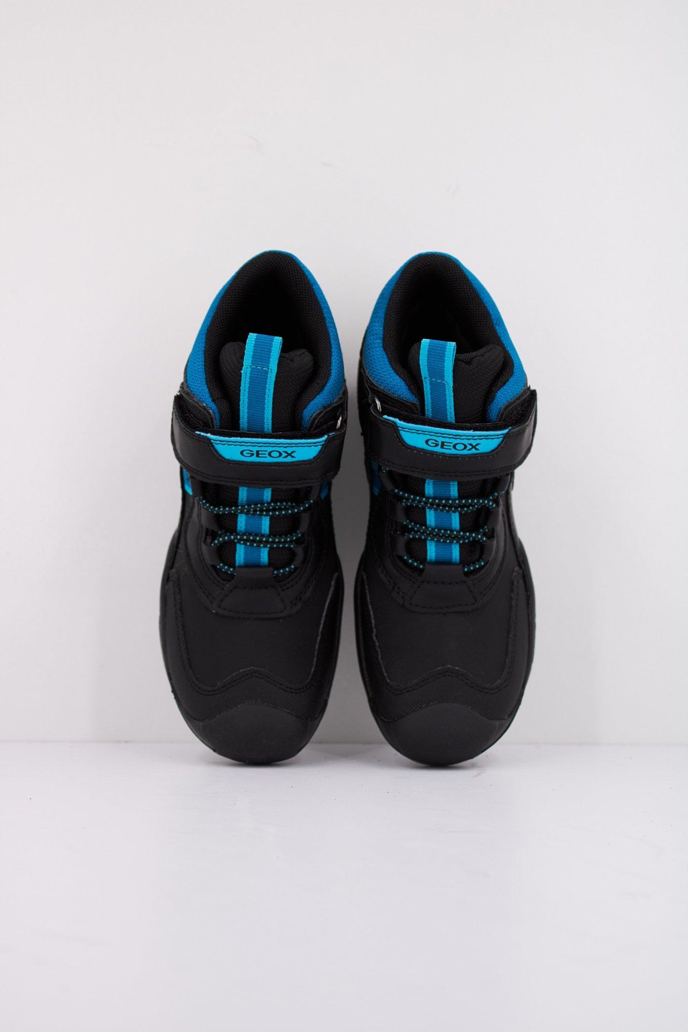 GEOX J NEW SAVAGE BOY B A en color NEGRO (3)