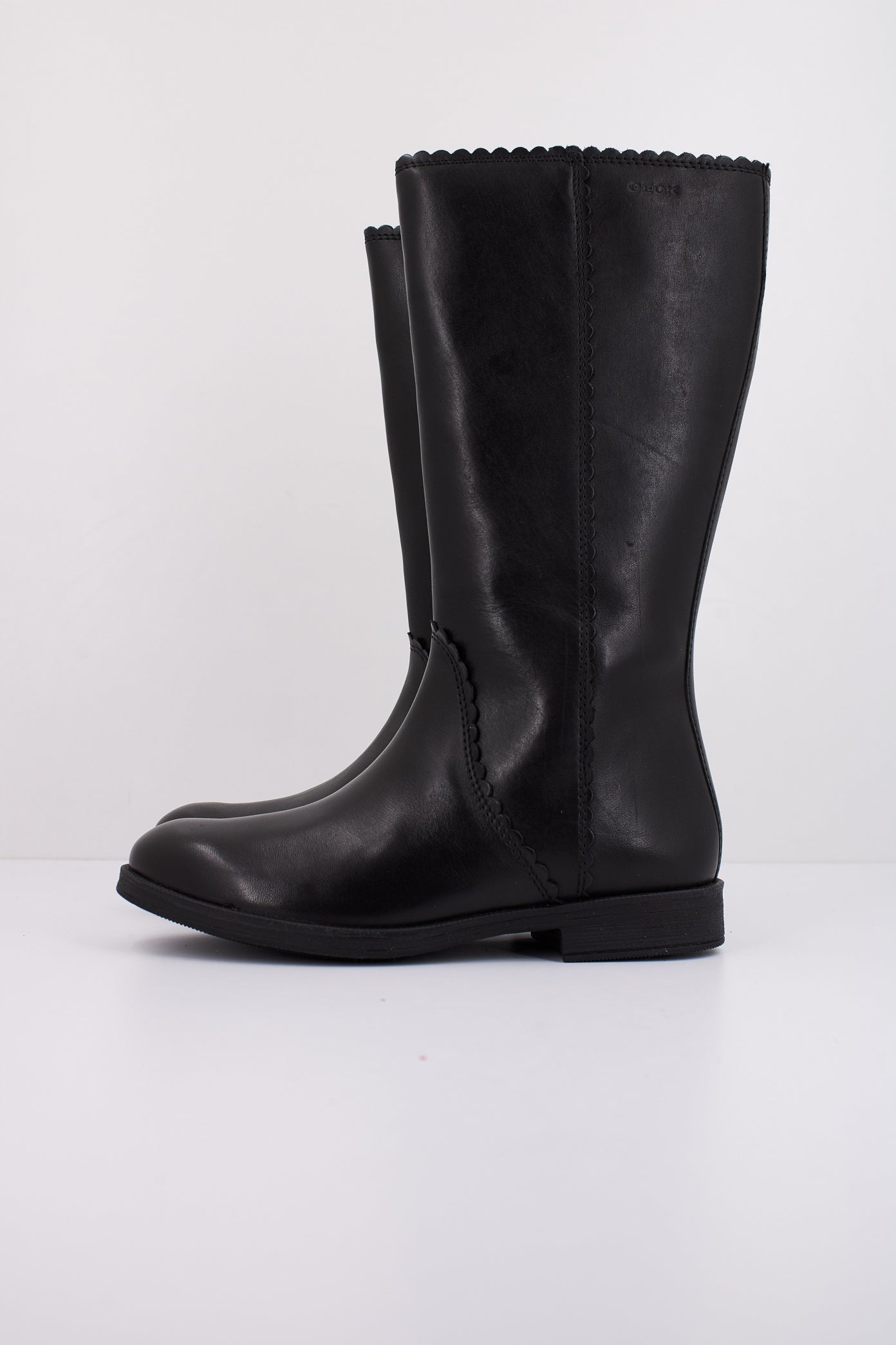 GEOX JR AGATA en color NEGRO (1)