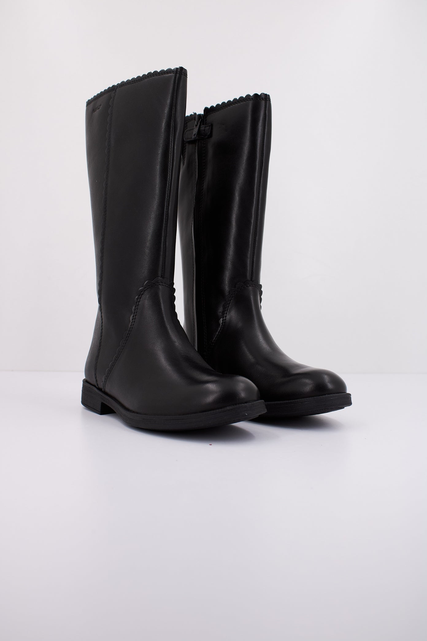 GEOX JR AGATA en color NEGRO (2)
