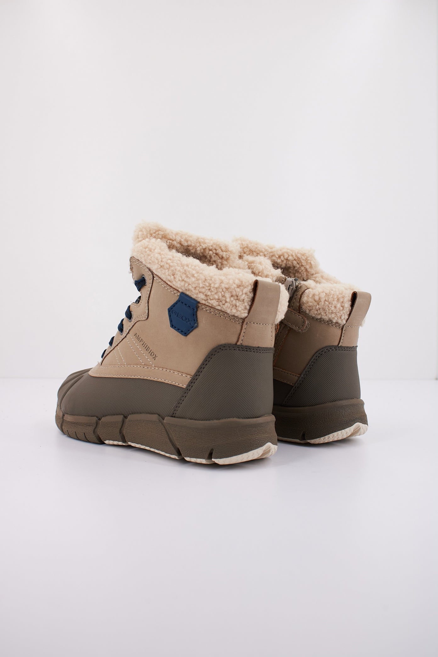 GEOX en color BEIS (4)