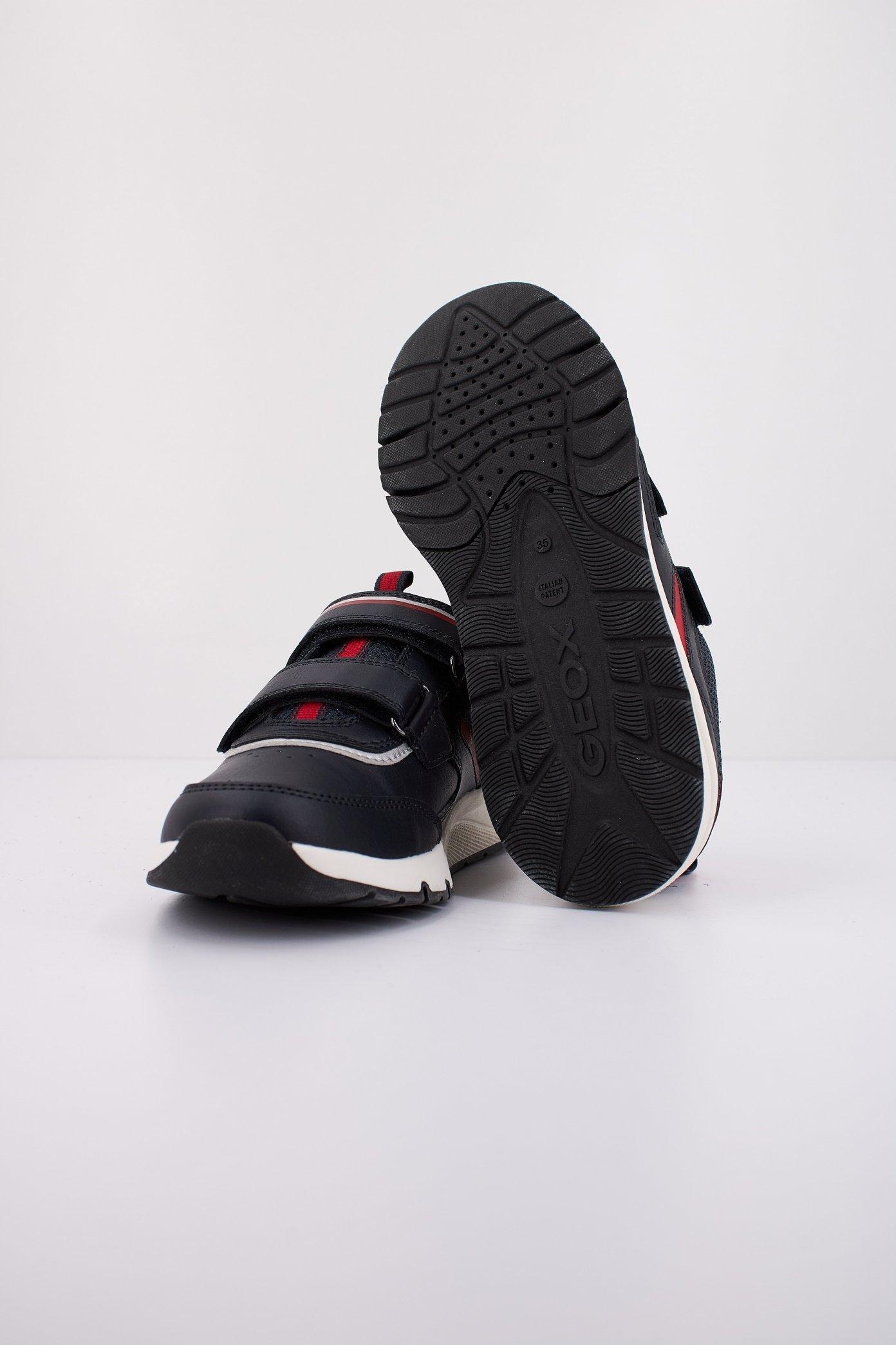 GEOX J ROONER en color NEGRO (5)