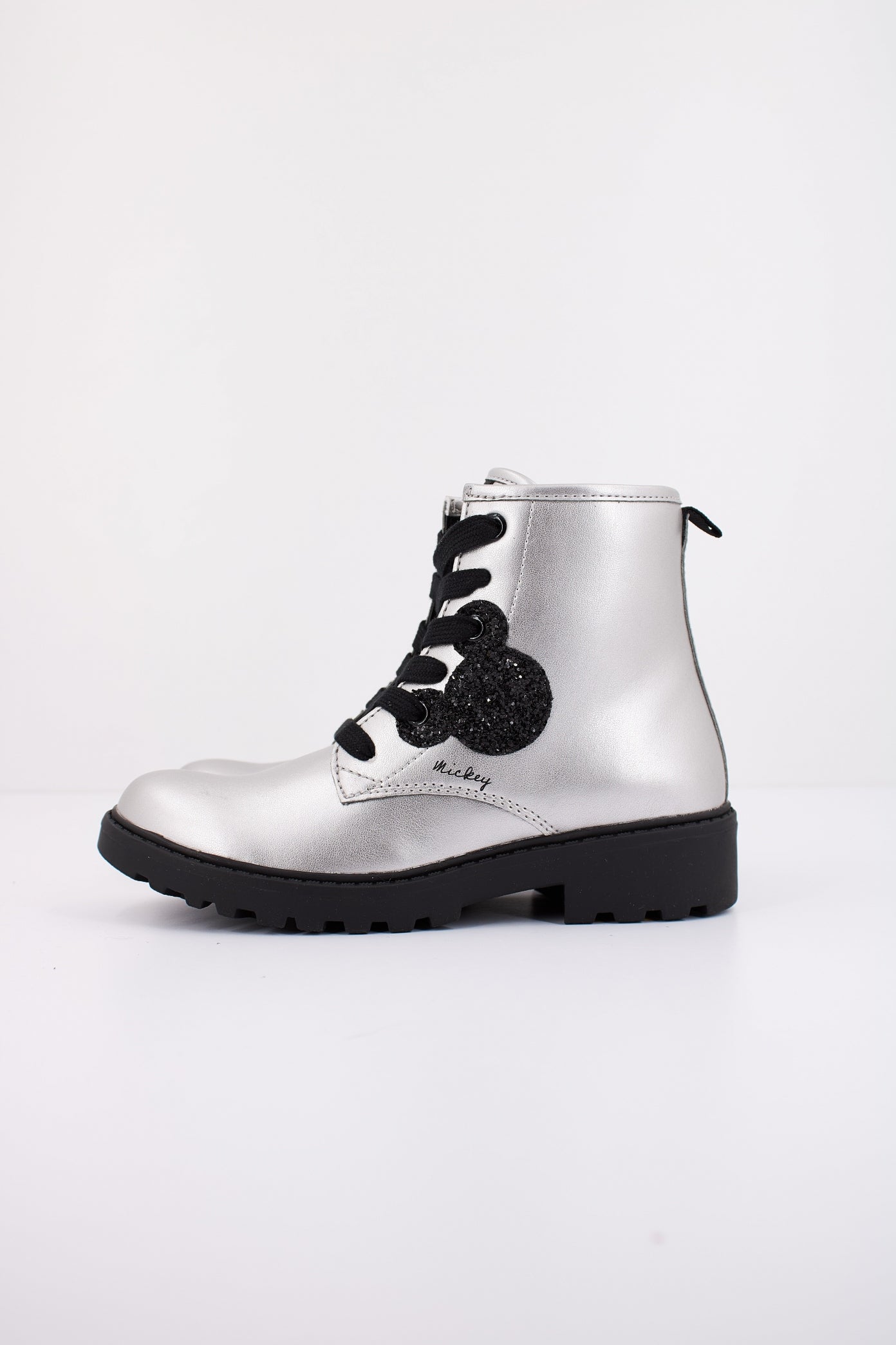 GEOX  J CASEY GIRL en color PLATA  (1)