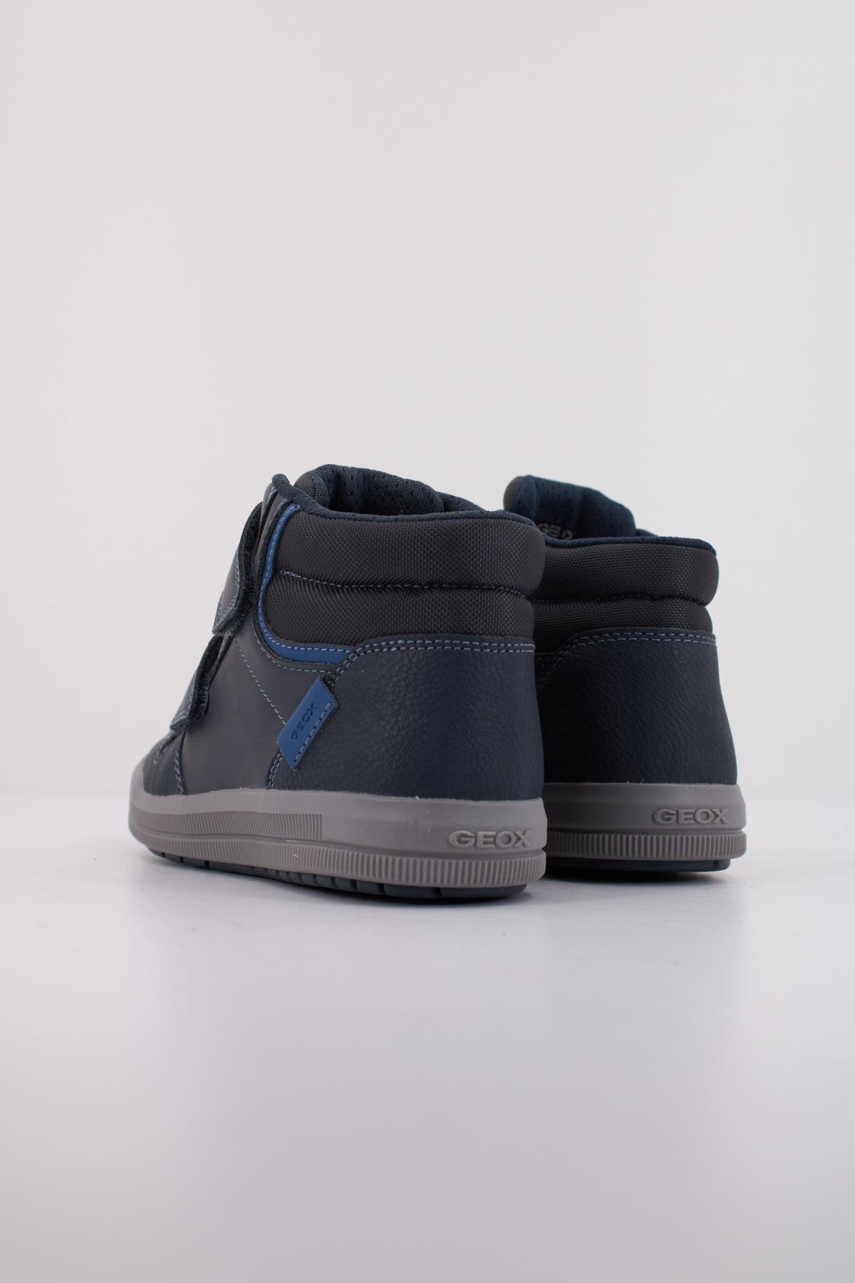 GEOX J ARZACH BOY en color AZUL (4)