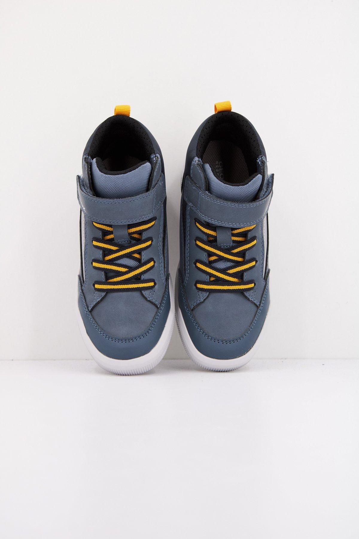 GEOX J ARZACH en color GRIS (4)