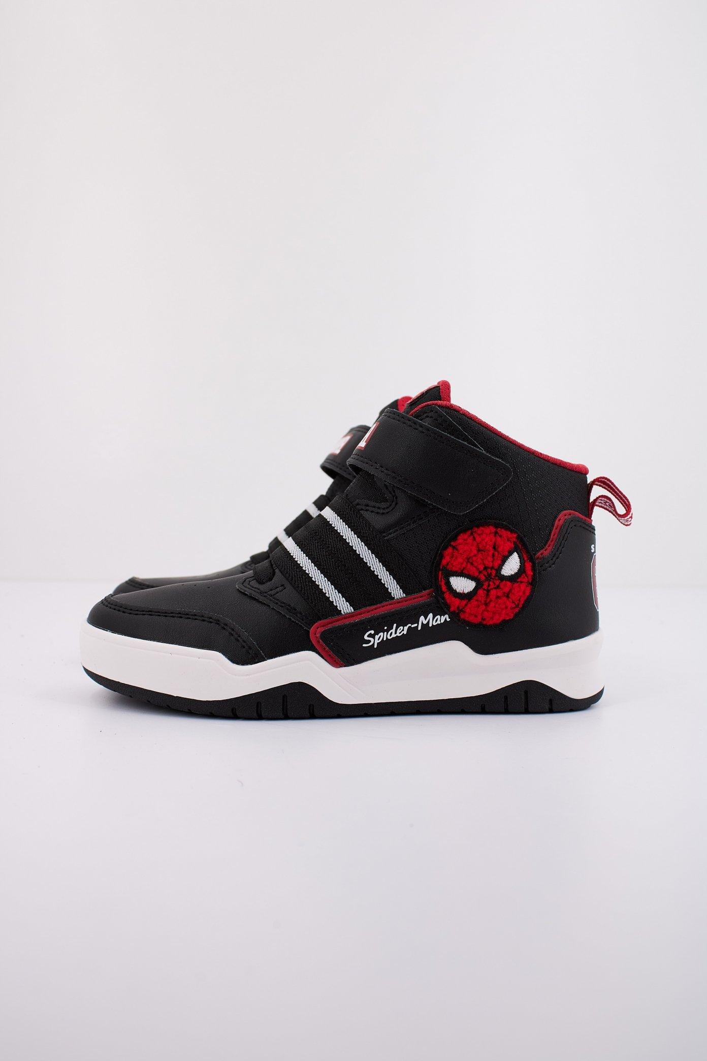 GEOX J PERTH en color NEGRO (1)