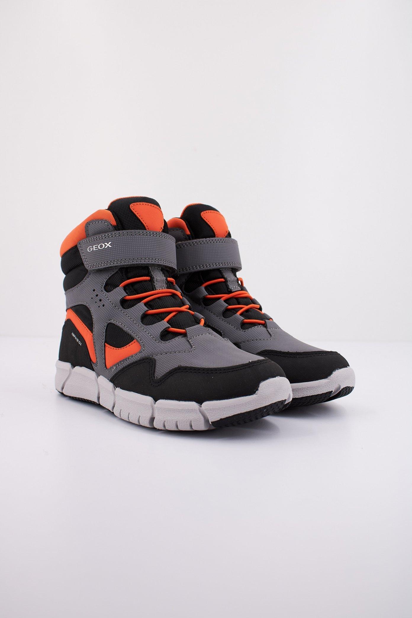 GEOX J FLEXYPER BOY B ABX en color GRIS (2)
