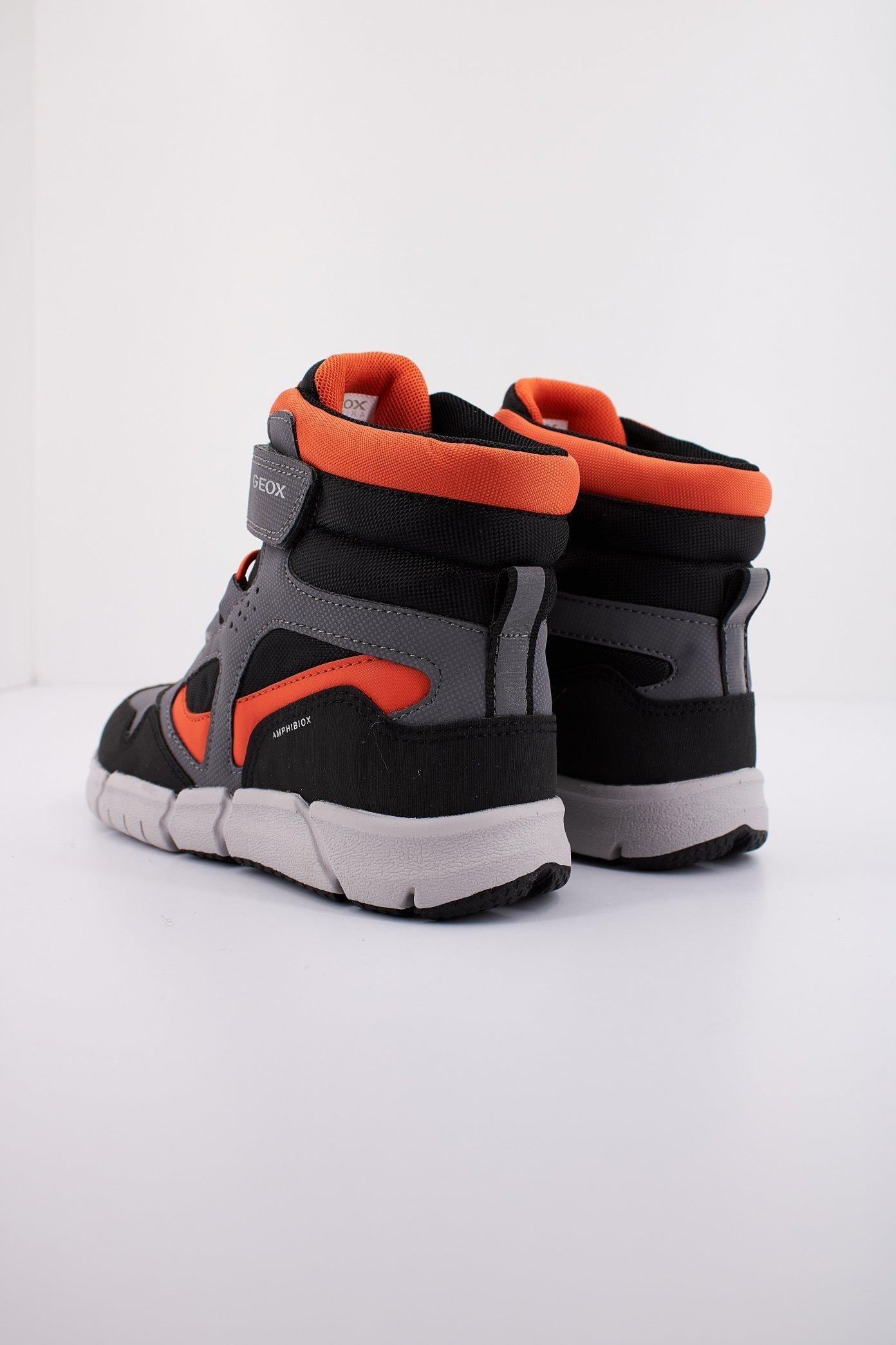 GEOX J FLEXYPER BOY B ABX en color GRIS (4)