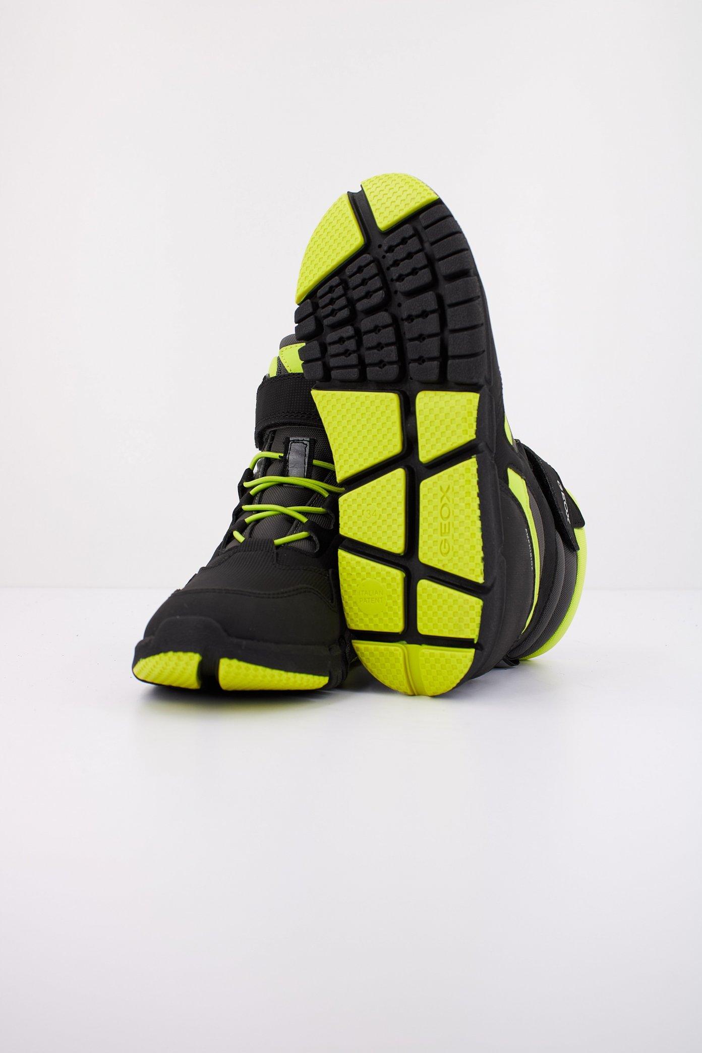 GEOX J FLEXYPER BOY B ABX en color NEGRO (5)