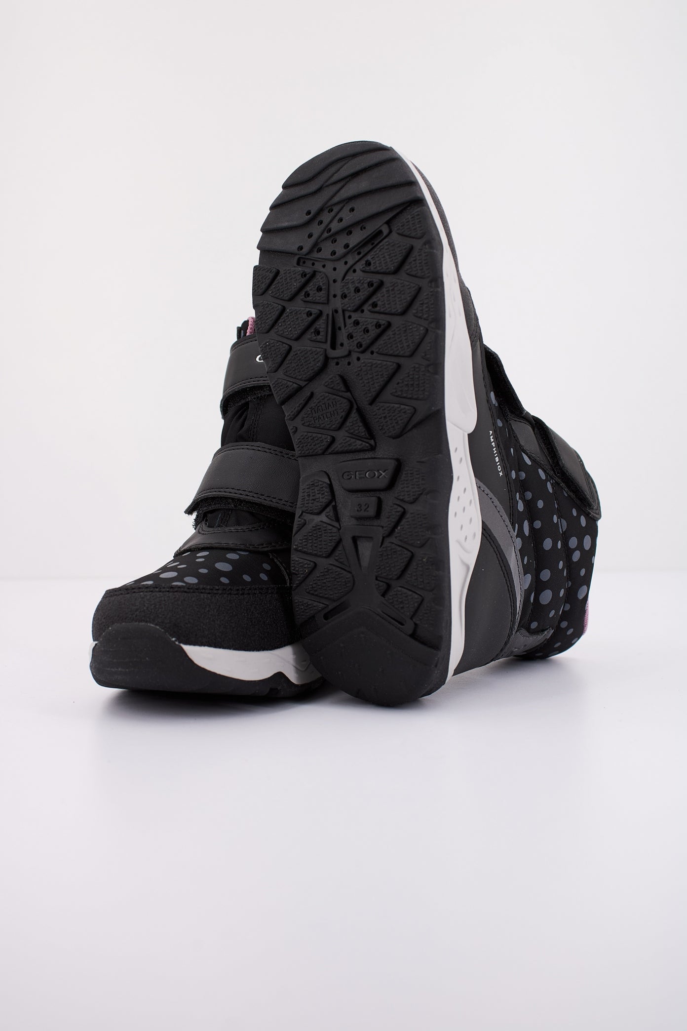 GEOX J SENTIERO GIRL B AB en color NEGRO (5)