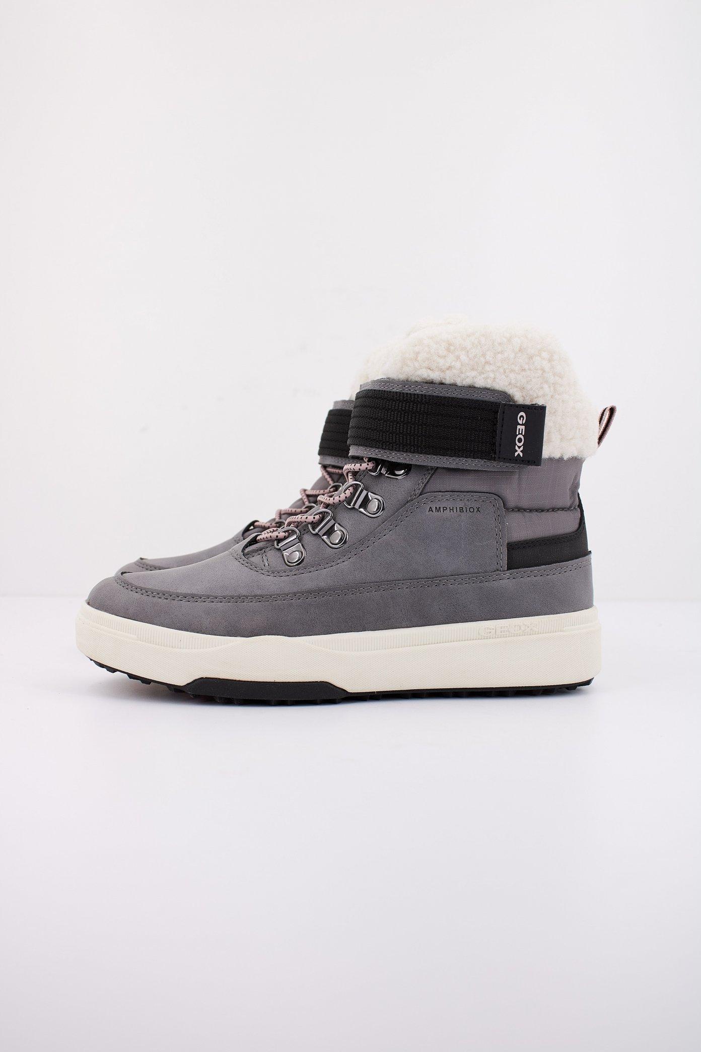 GEOX J BUNSHEE PG GIRL B en color GRIS (1)