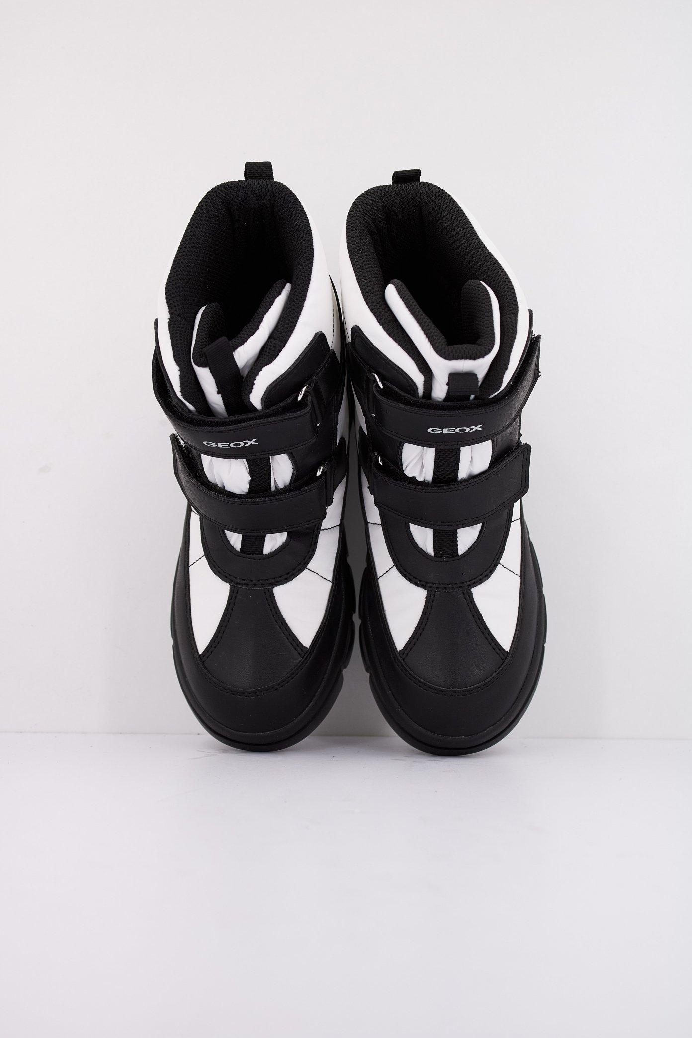GEOX J WILLABOOM GIRL B A en color NEGRO (3)