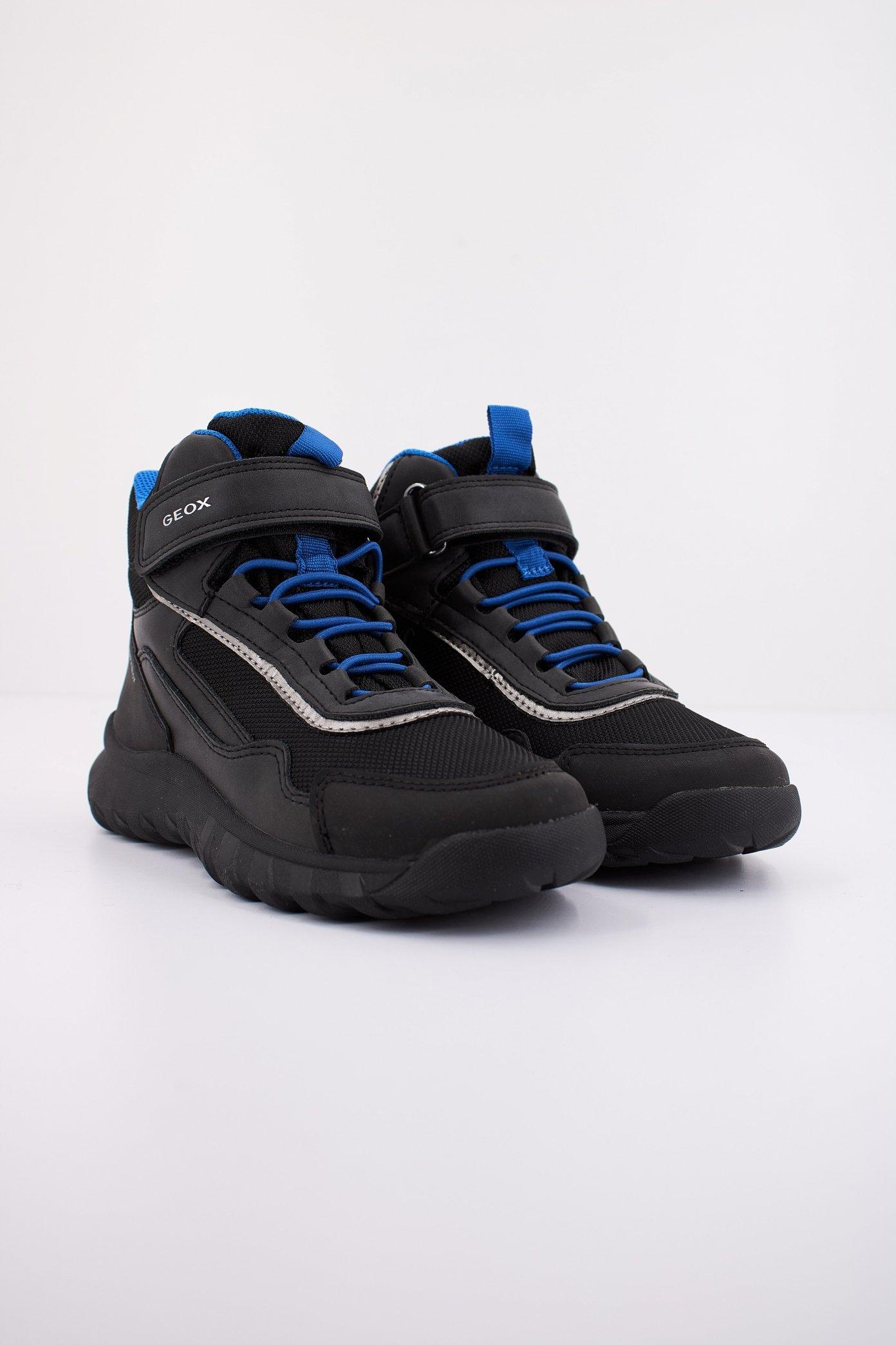 GEOX J SIMBYOS BOY B ABX en color NEGRO (2)