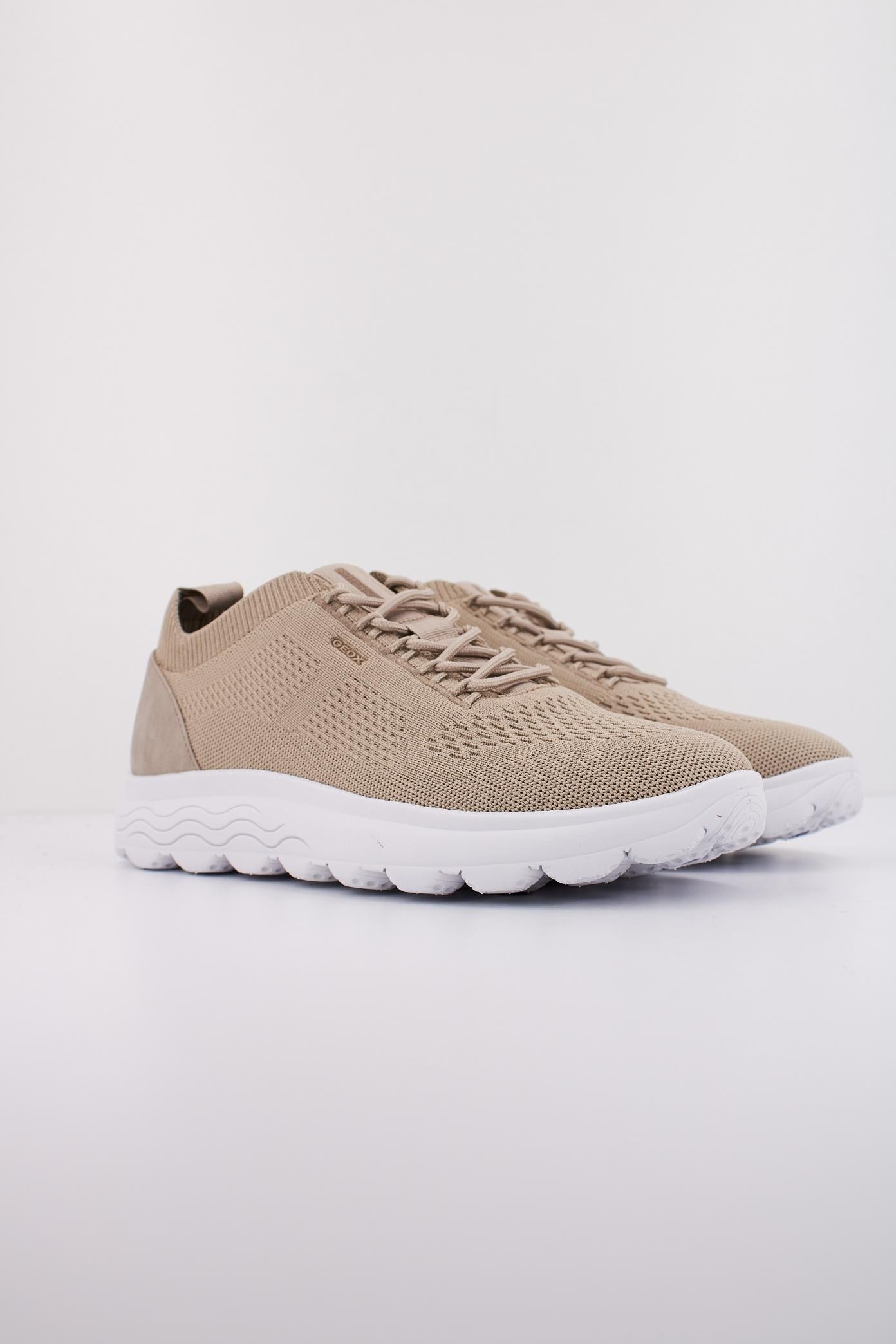 GEOX U SPHERICA en color VERDE (2)