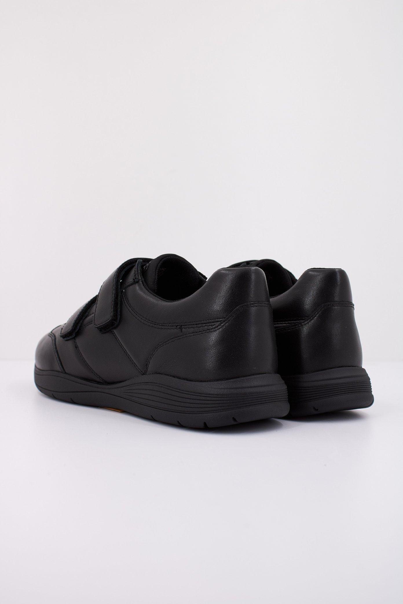 GEOX U SPHERICA en color NEGRO (4)