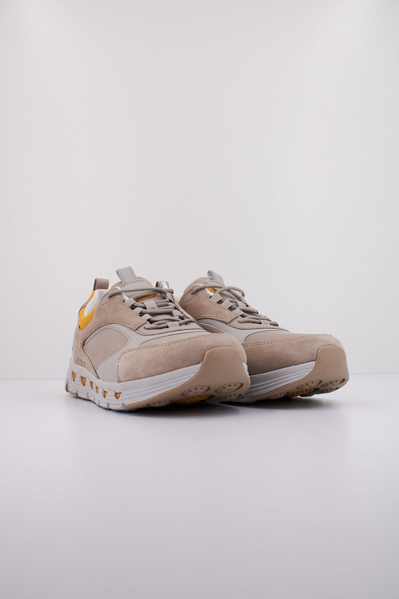 GEOX FU U SPHERICA en color BEIS (2)