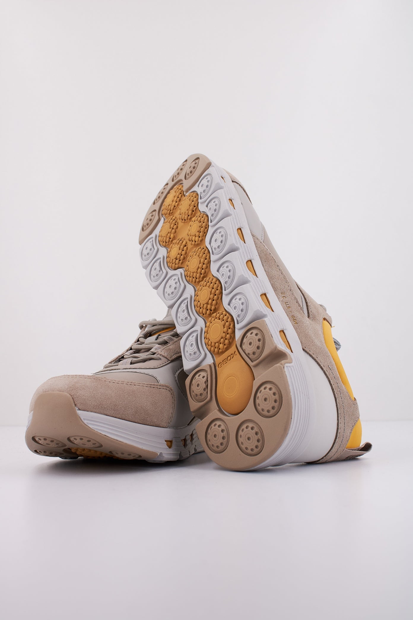 GEOX FU U SPHERICA en color BEIS (5)