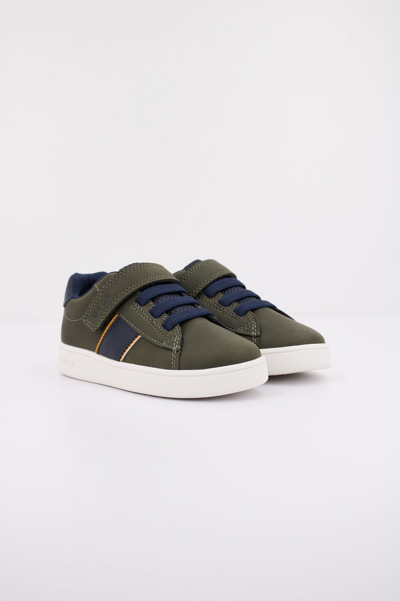 GEOX B ECLYPER en color VERDE (2)