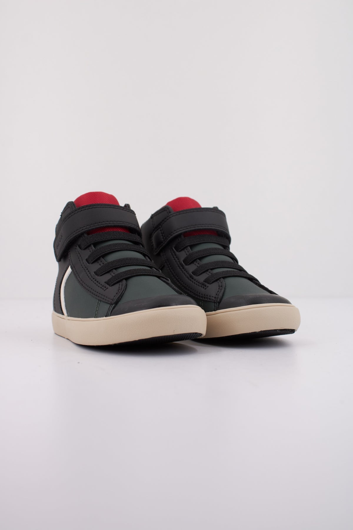 GEOX B GISLI BOY en color VERDE (2)