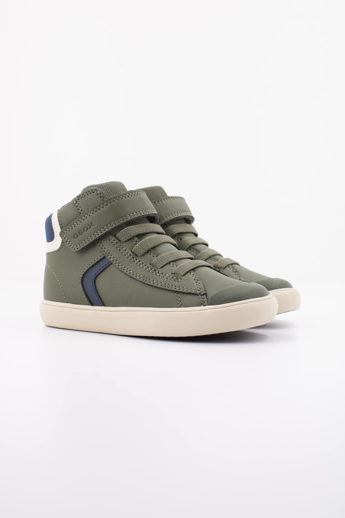 GEOX BNA FU B GISLI BOY en color VERDE (2)