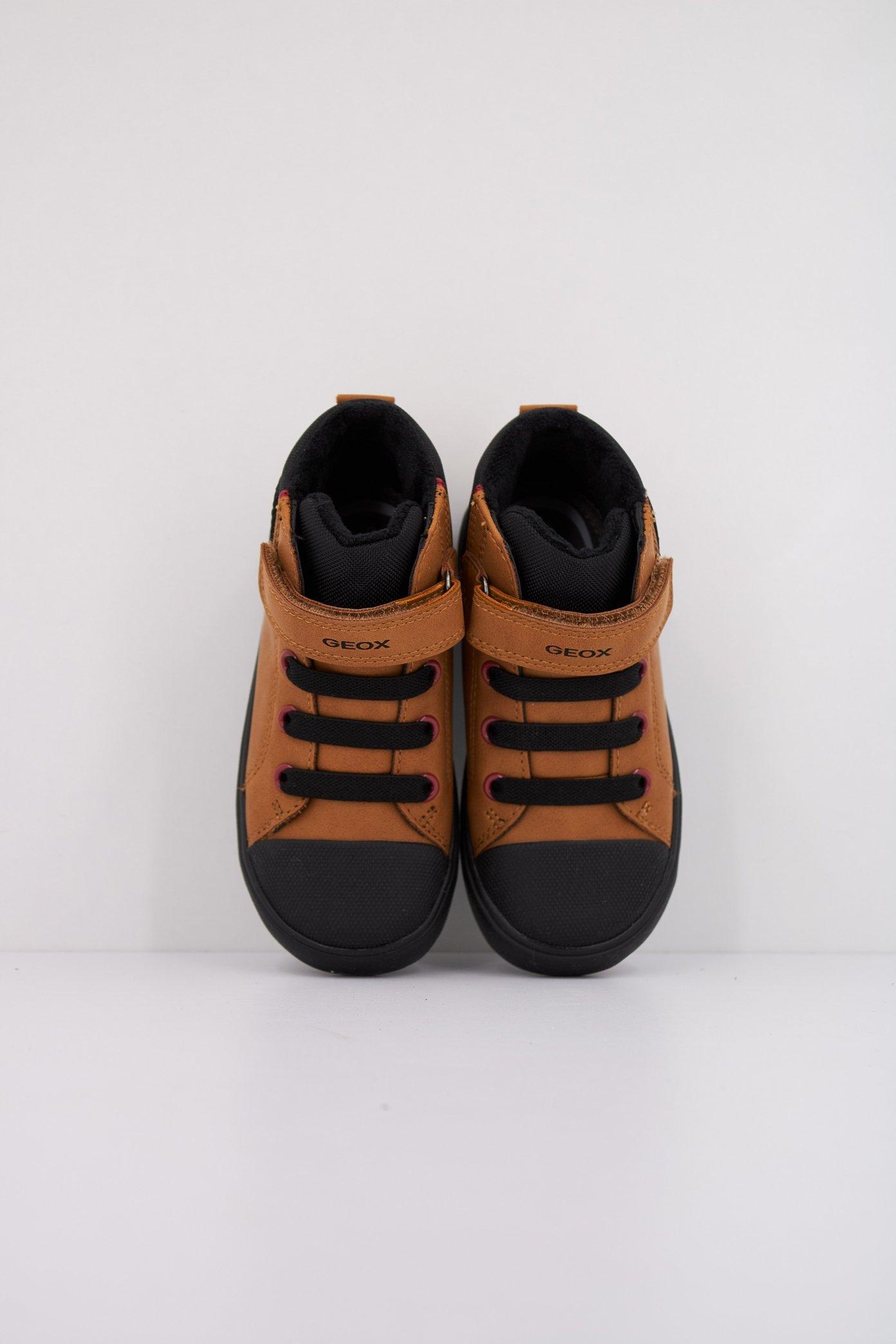GEOX B GISLI en color MARRON (3)