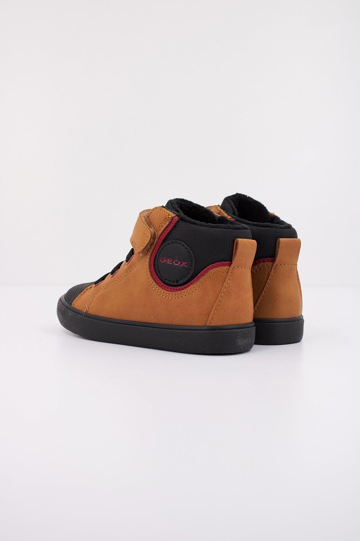 GEOX B GISLI en color MARRON (4)