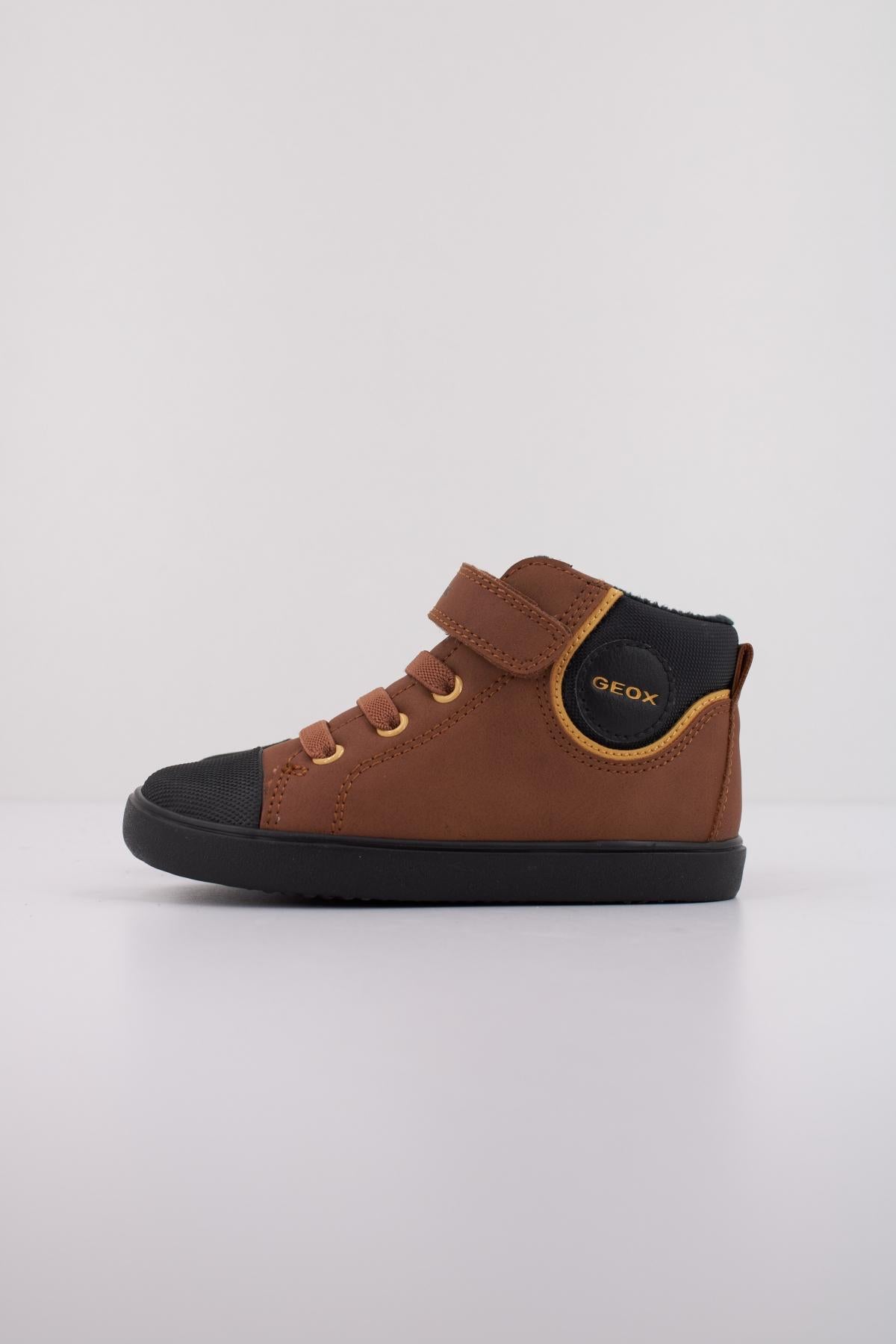 GEOX B GISLI en color MARRON (1)