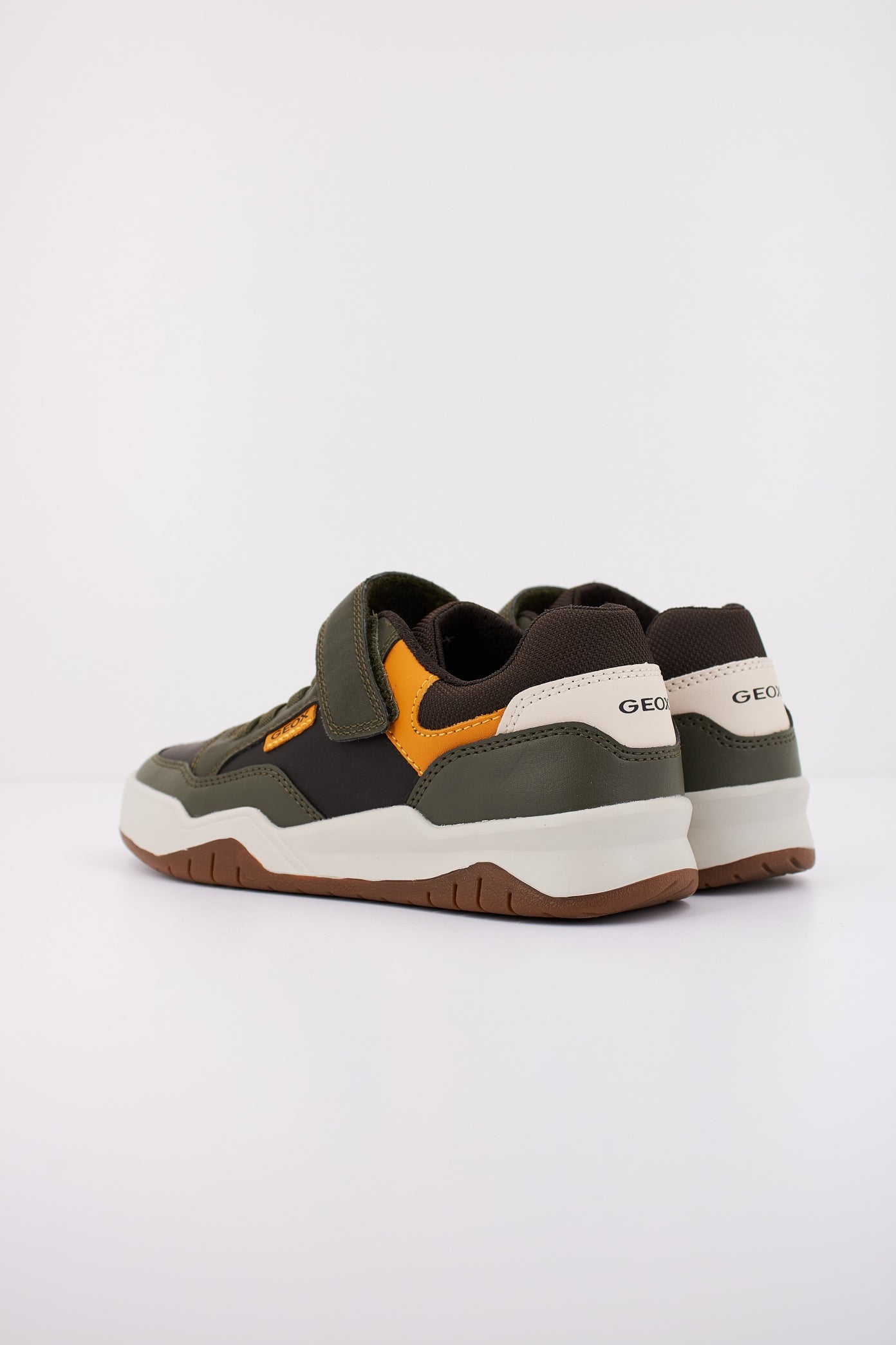 GEOX J PERTH en color VERDE (4)