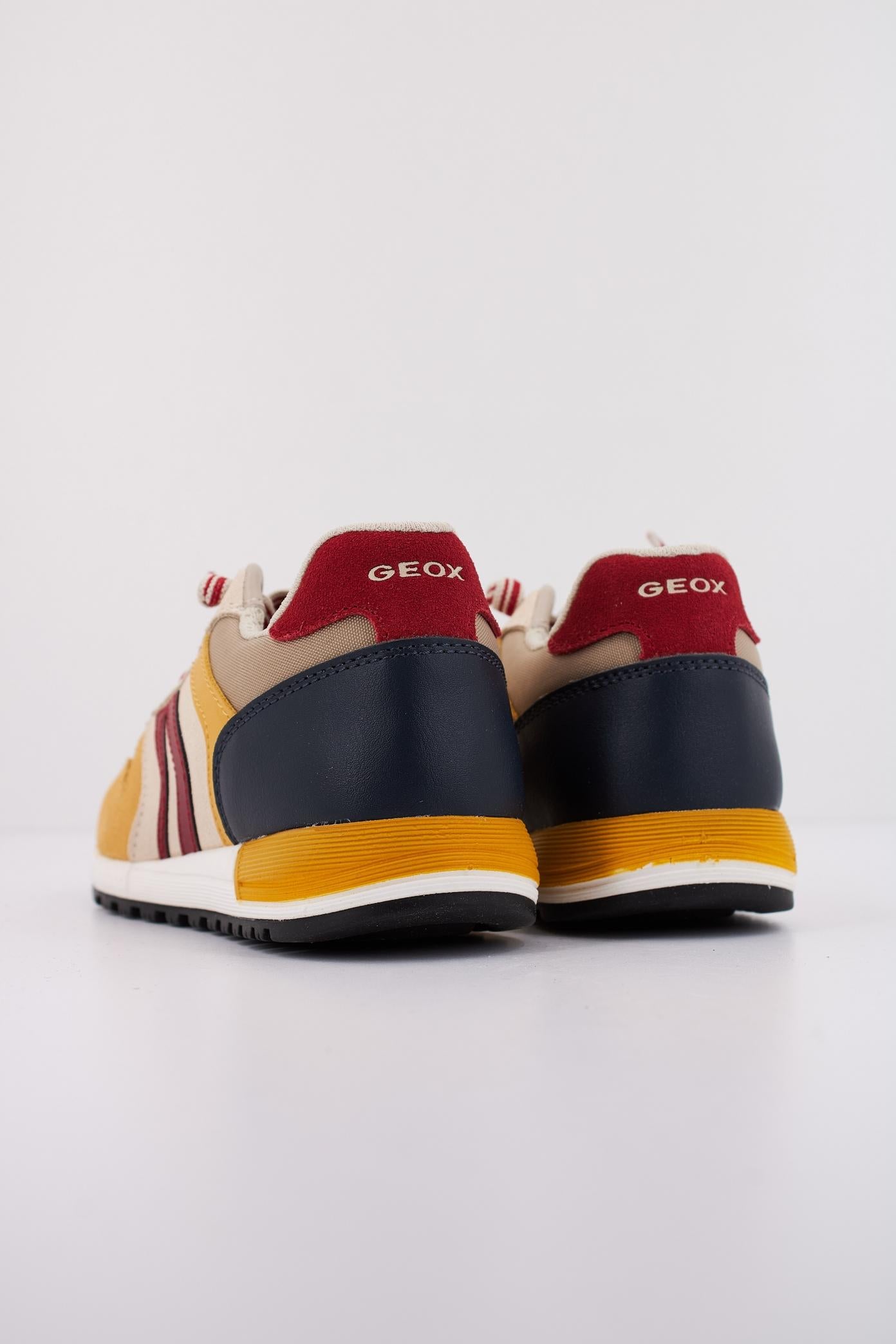 GEOX J ALBEN BOY en color AMARILLO (4)