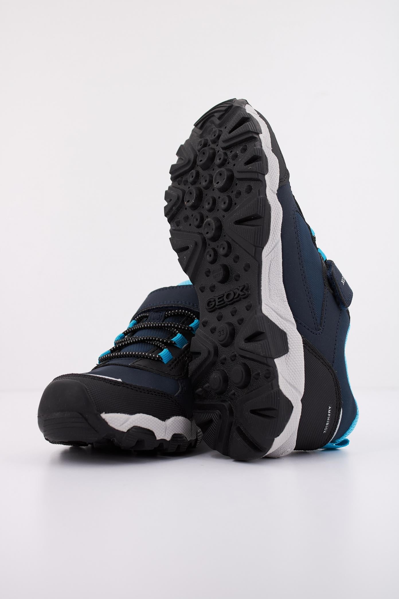 GEOX J MAGNETAR en color AZUL (5)