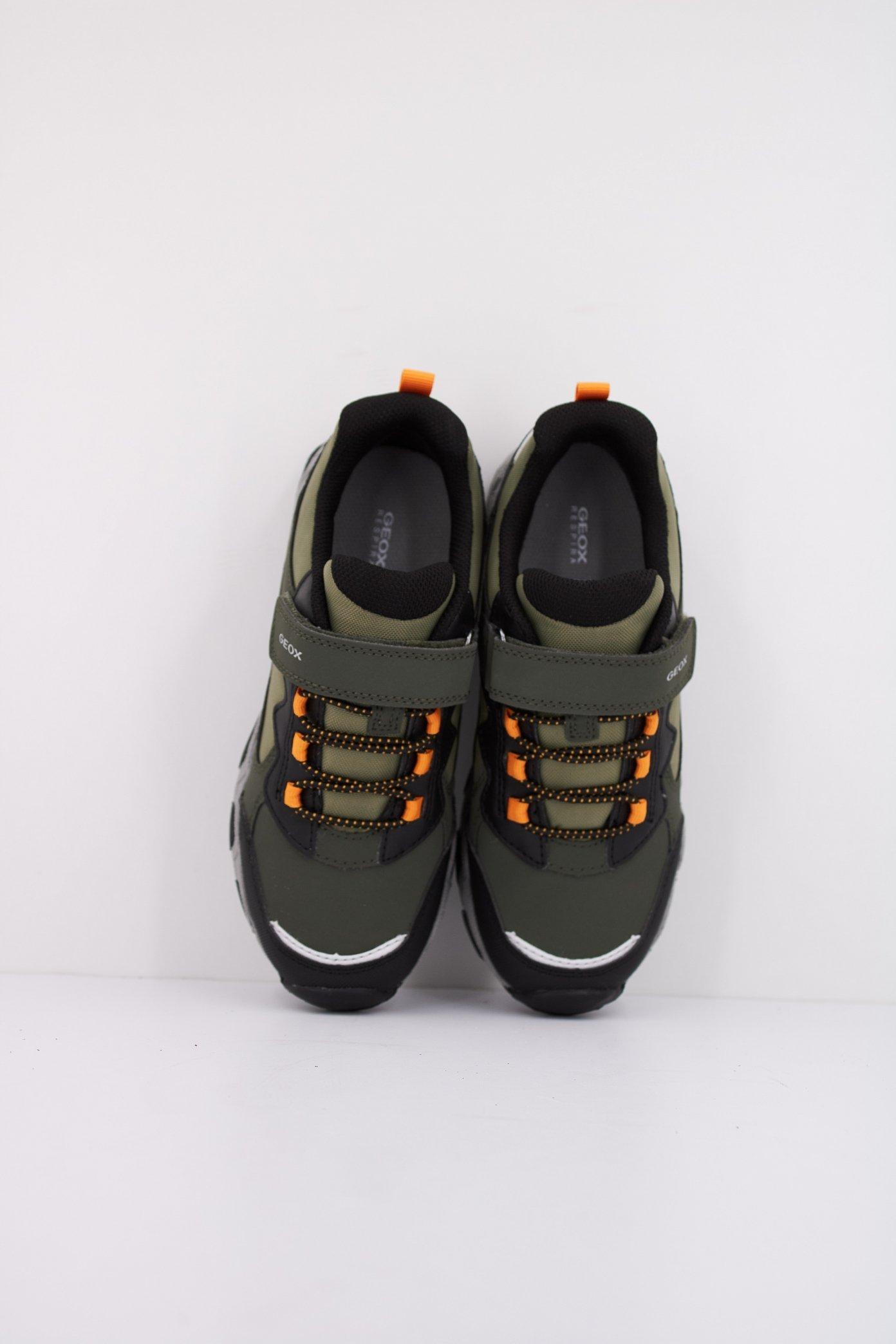 GEOX J MAGNETAR en color VERDE (3)