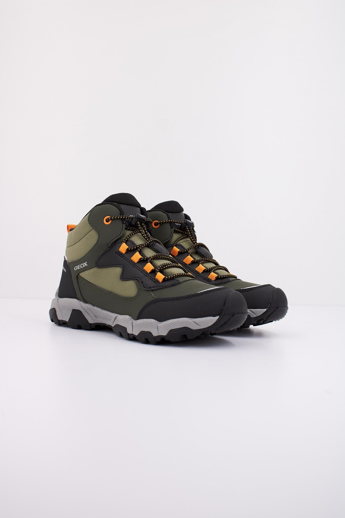 GEOX J MAGNETAR en color VERDE (2)