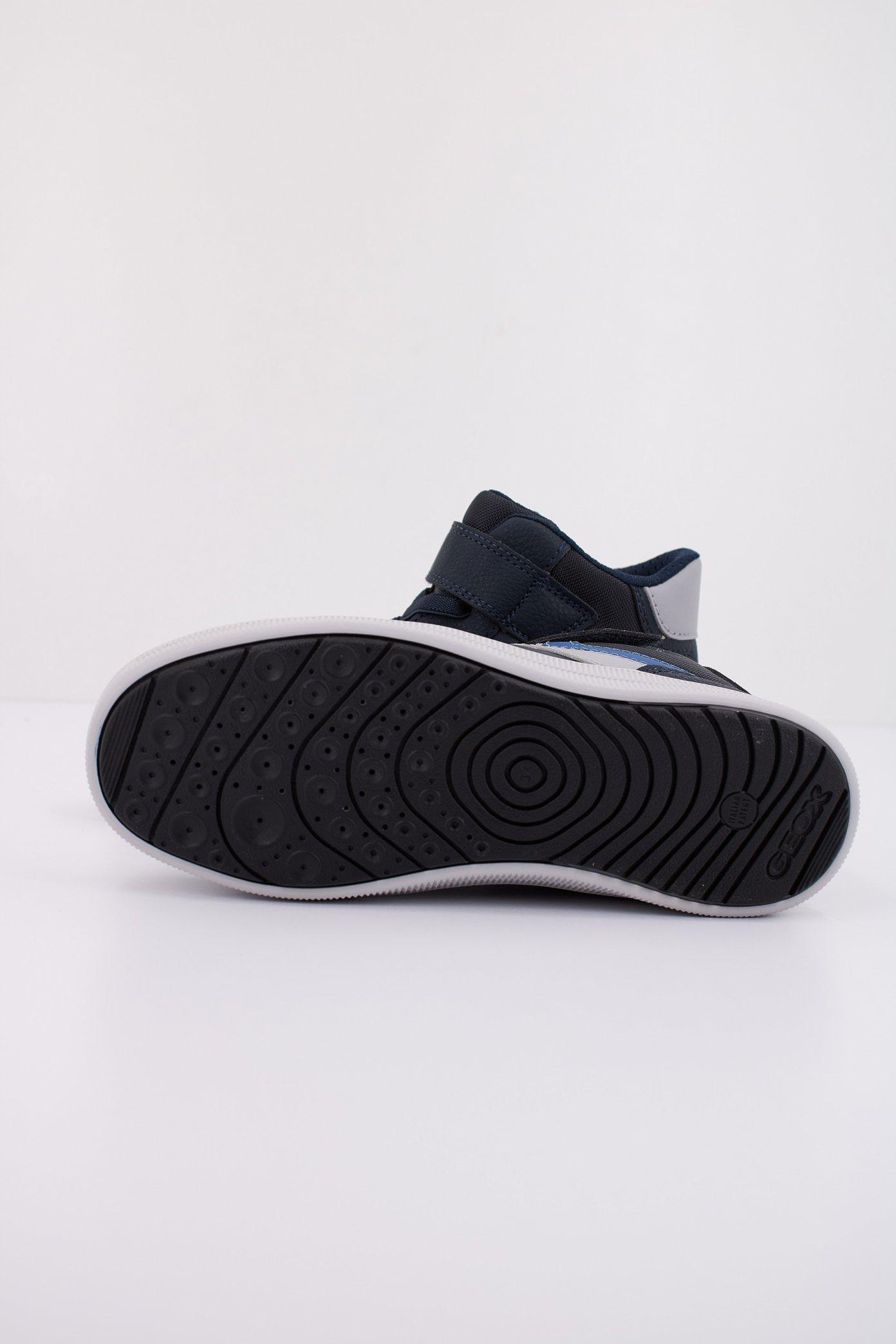 GEOX J ARZACH en color AZUL (5)