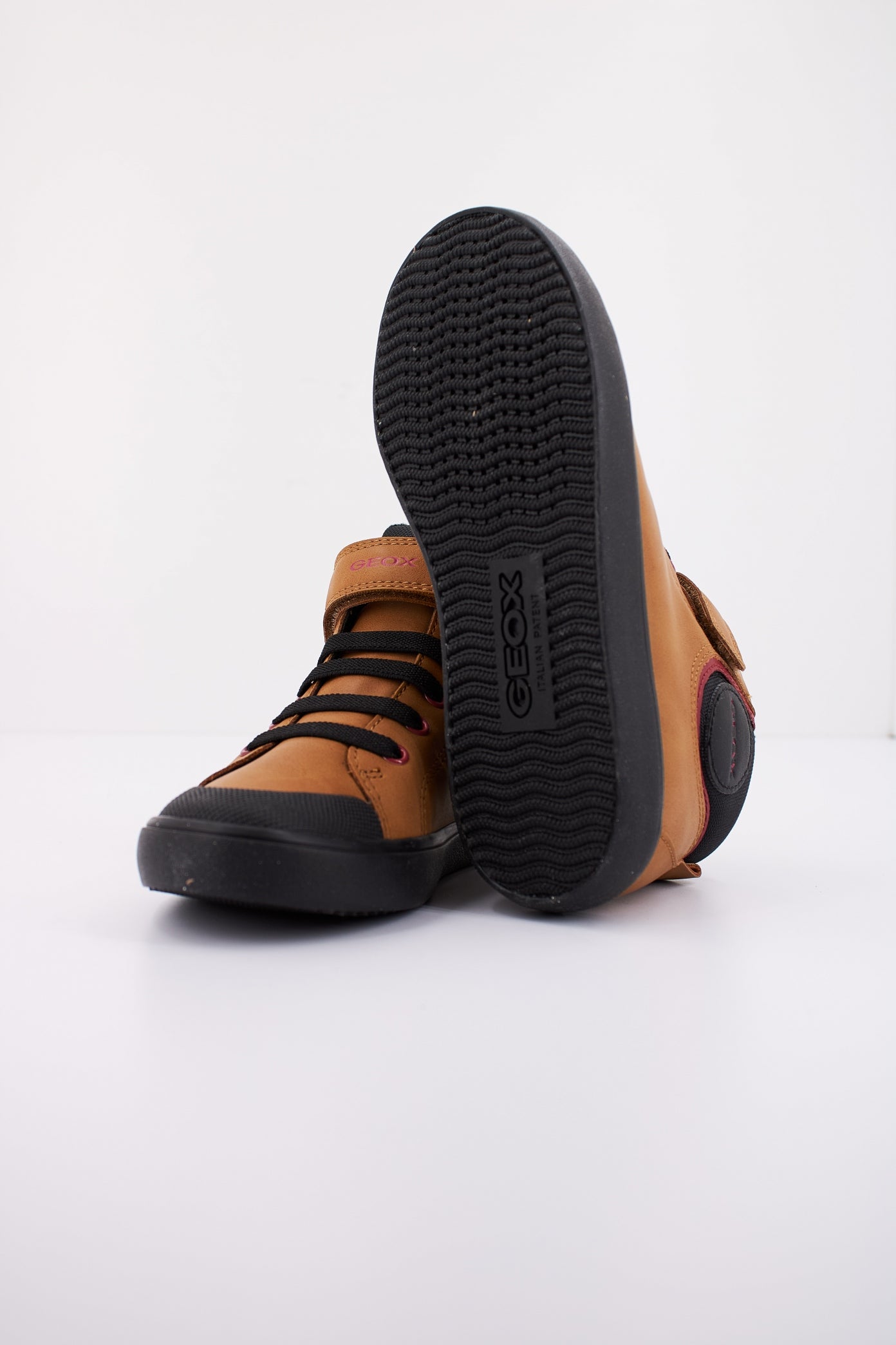 GEOX J GISLI en color MARRON CLARO (5)