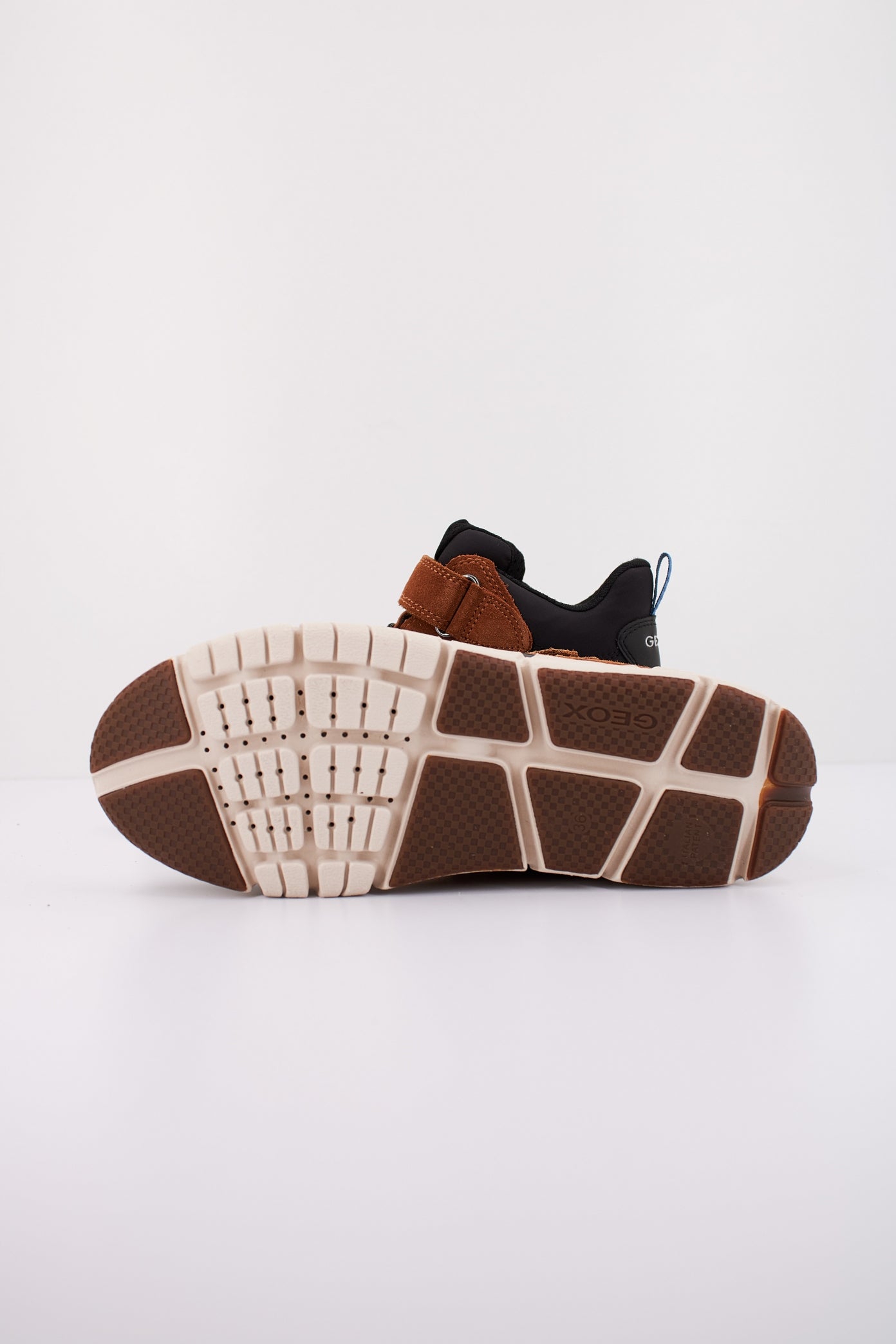 GEOX J FLEXYPER en color BRONCE (5)