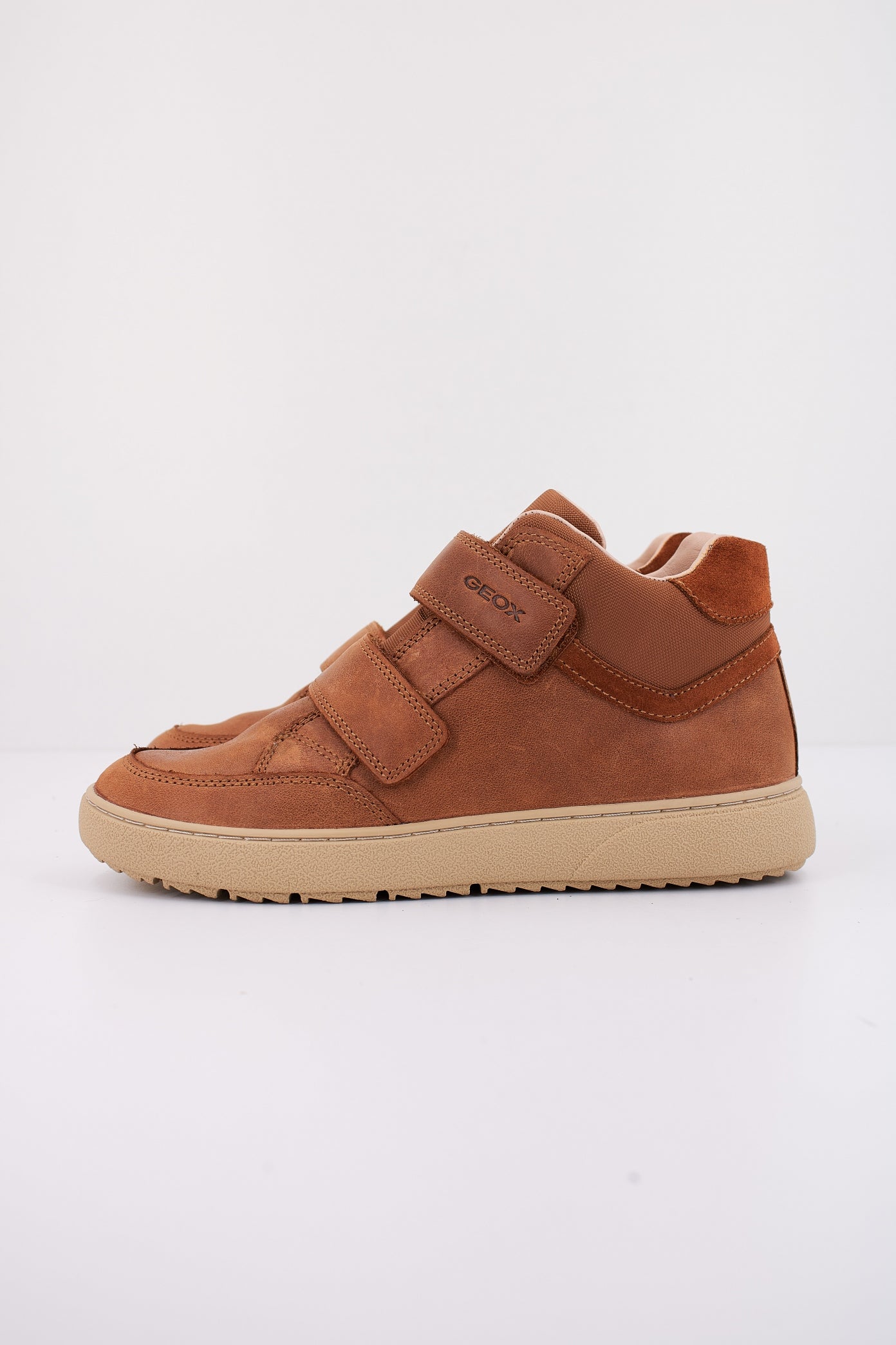 GEOX J THELEVEN en color MARRON CLARO (1)