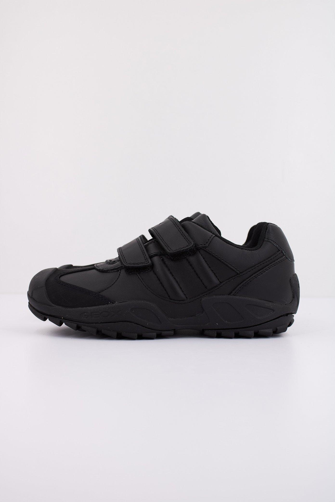 GEOX J NEW SAVAGE en color NEGRO (1)