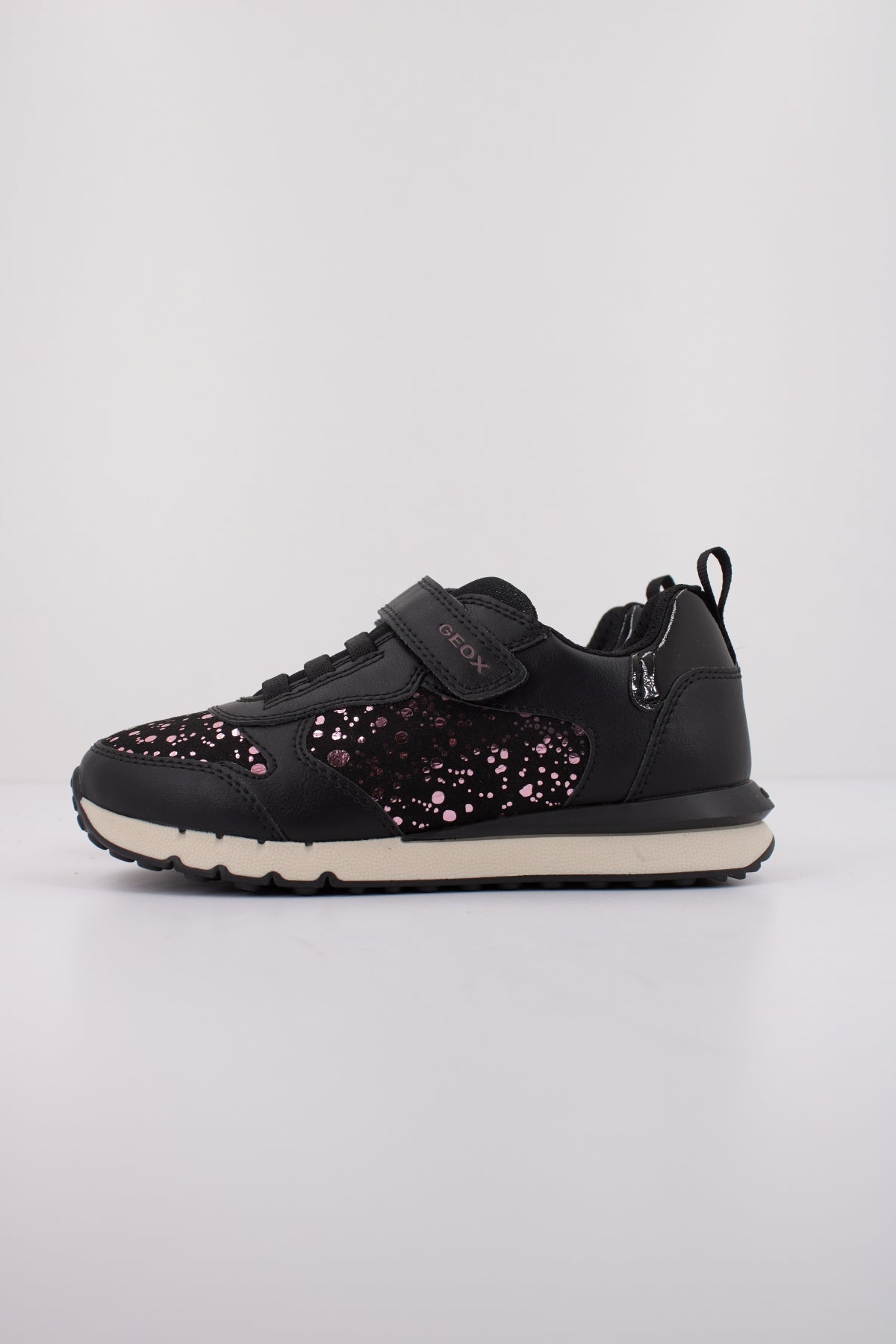 GEOX J FASTICS GIRL en color NEGRO (1)