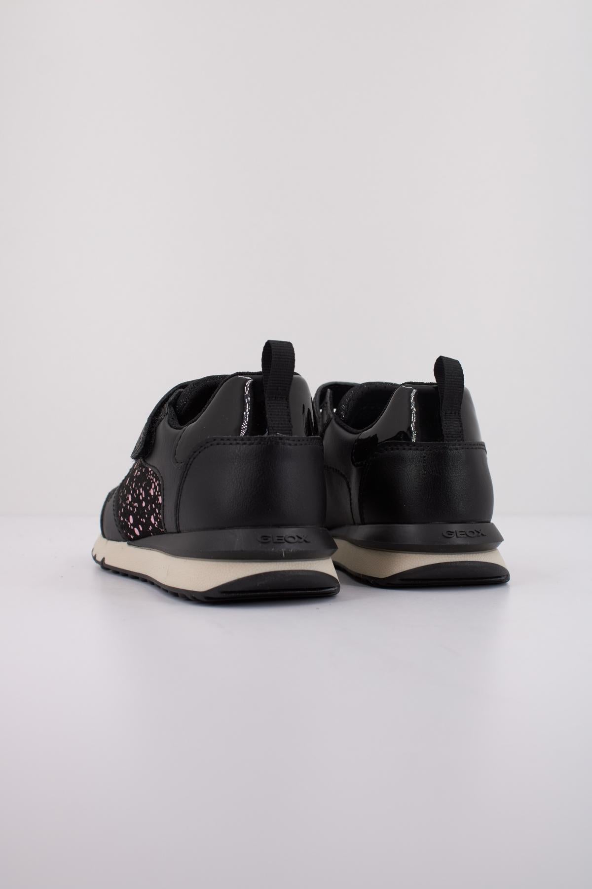 GEOX J FASTICS GIRL en color NEGRO (4)