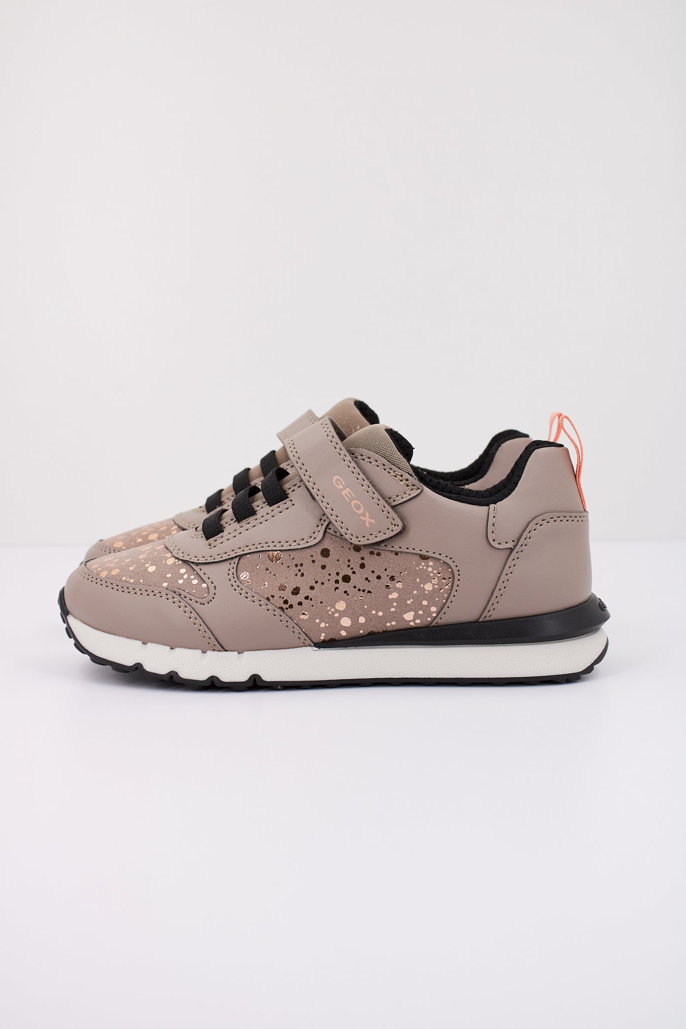 GEOX J FASTICS en color BEIS (1)