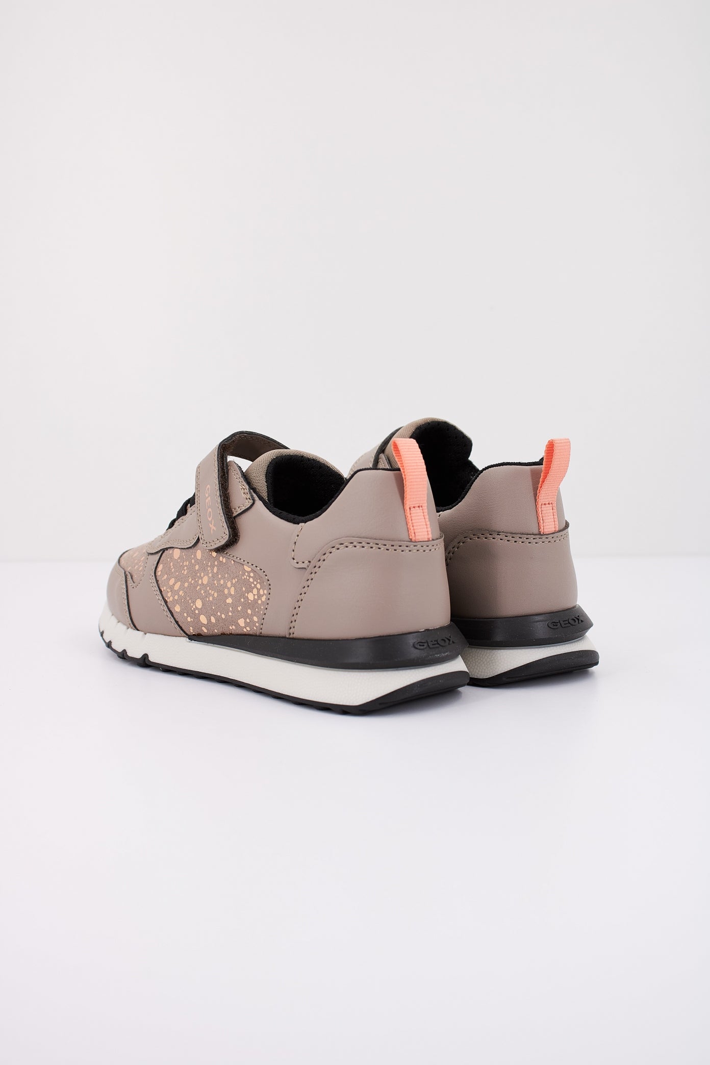 GEOX J FASTICS en color BEIS (4)